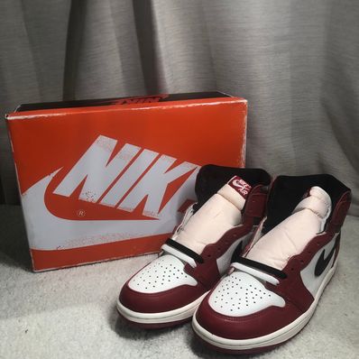 Nike Air Jordan 1 High OG "Lost & Found/Chicago"