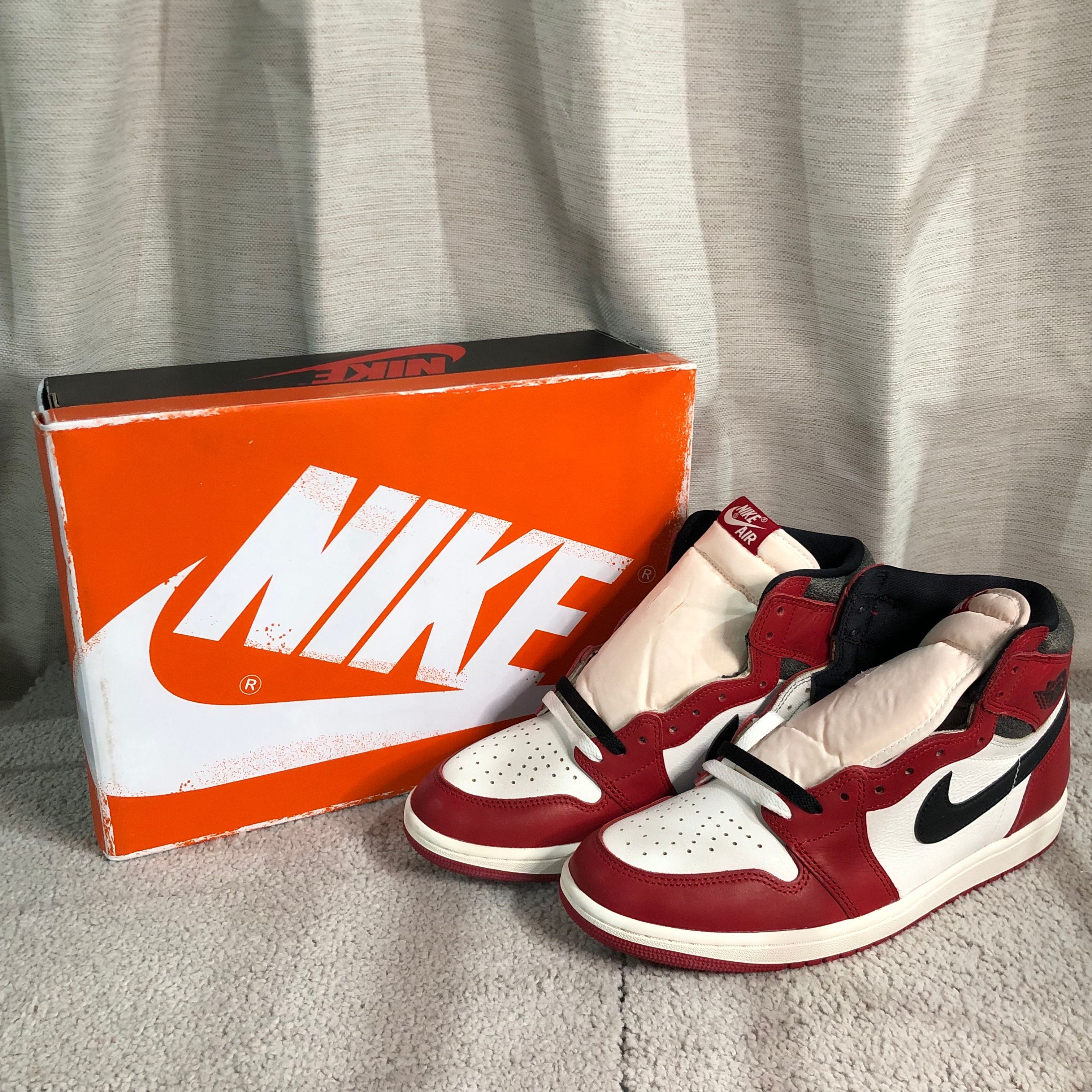 Nike Air Jordan 1 High OG "Lost & Found/Chicago"