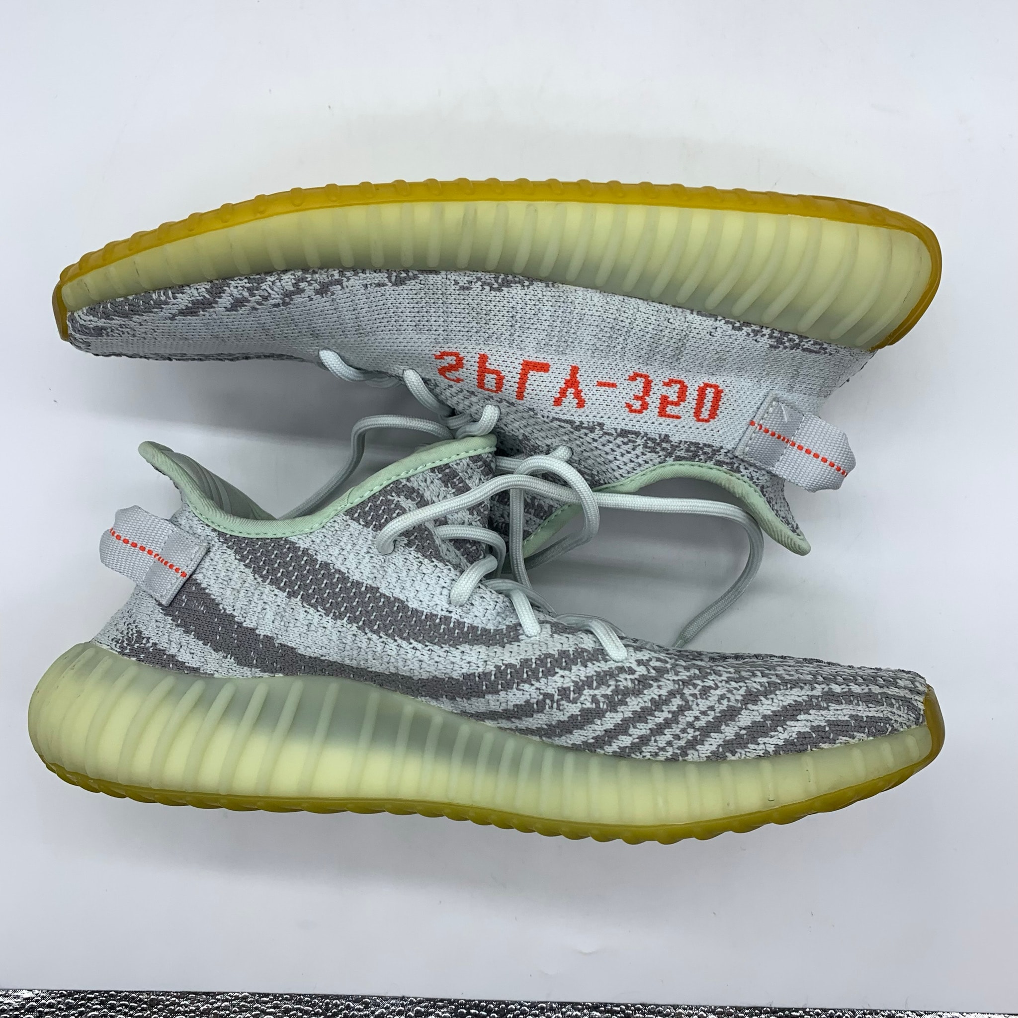 adidas YEEZY Boost 350 V2 "Blue Tint"