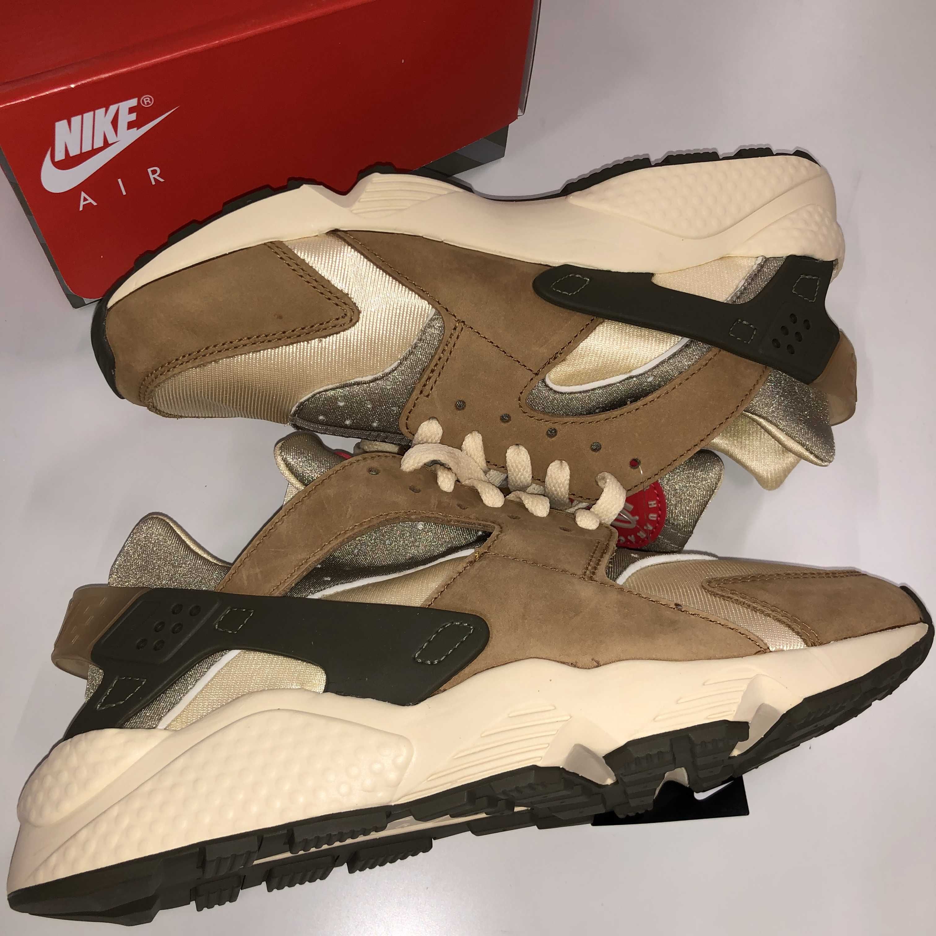 Stussy × Nike Air Huarache "Desert Oak"