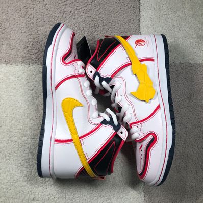 Gundam Unicorn × Nike SB Dunk High PRO QS "UNICORN"