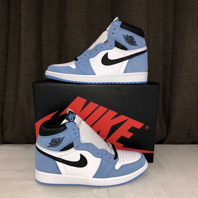 Nike Air Jordan 1 High OG "University Blue"