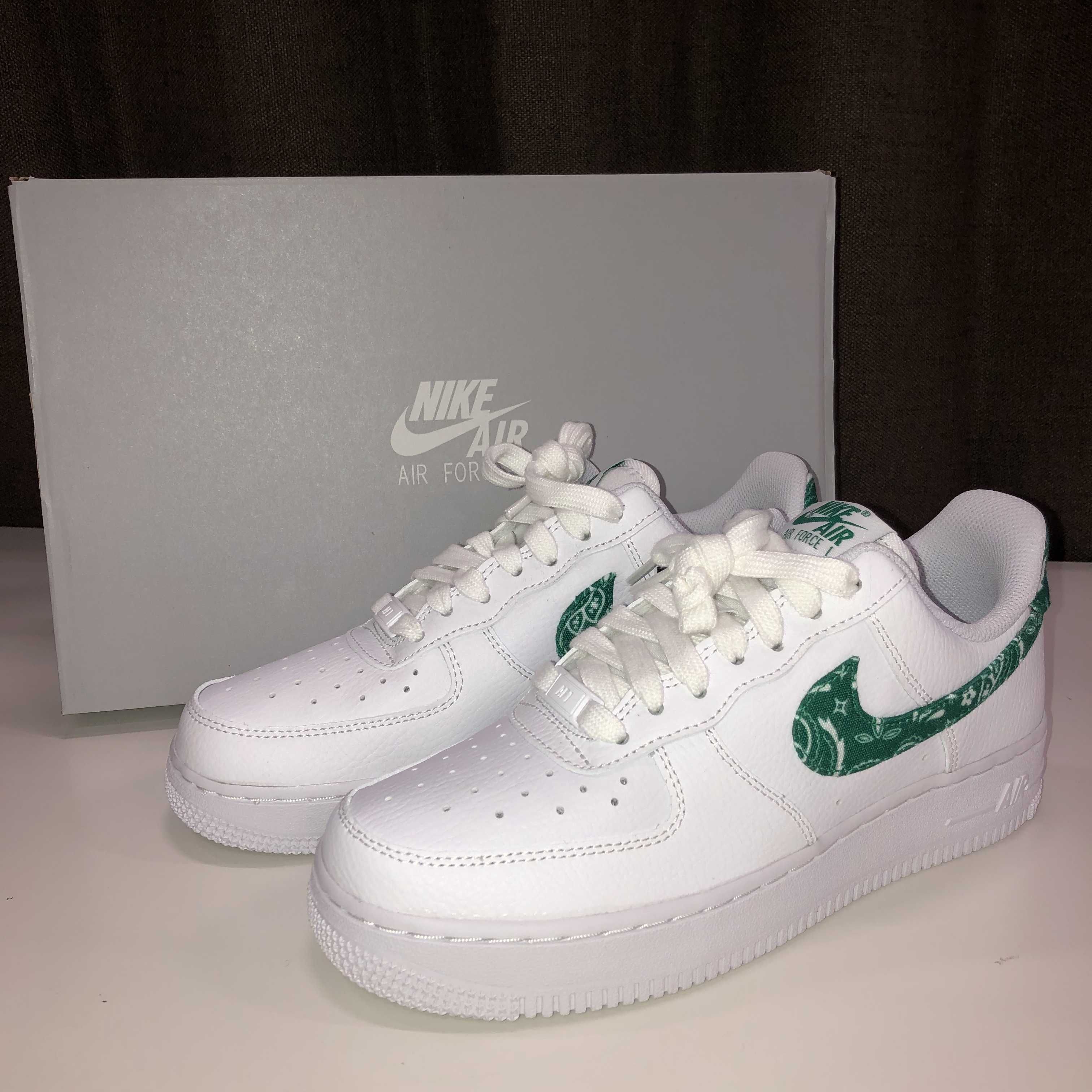Nike Women's Air Force 1 Low '07 Essential "Green Paisley"