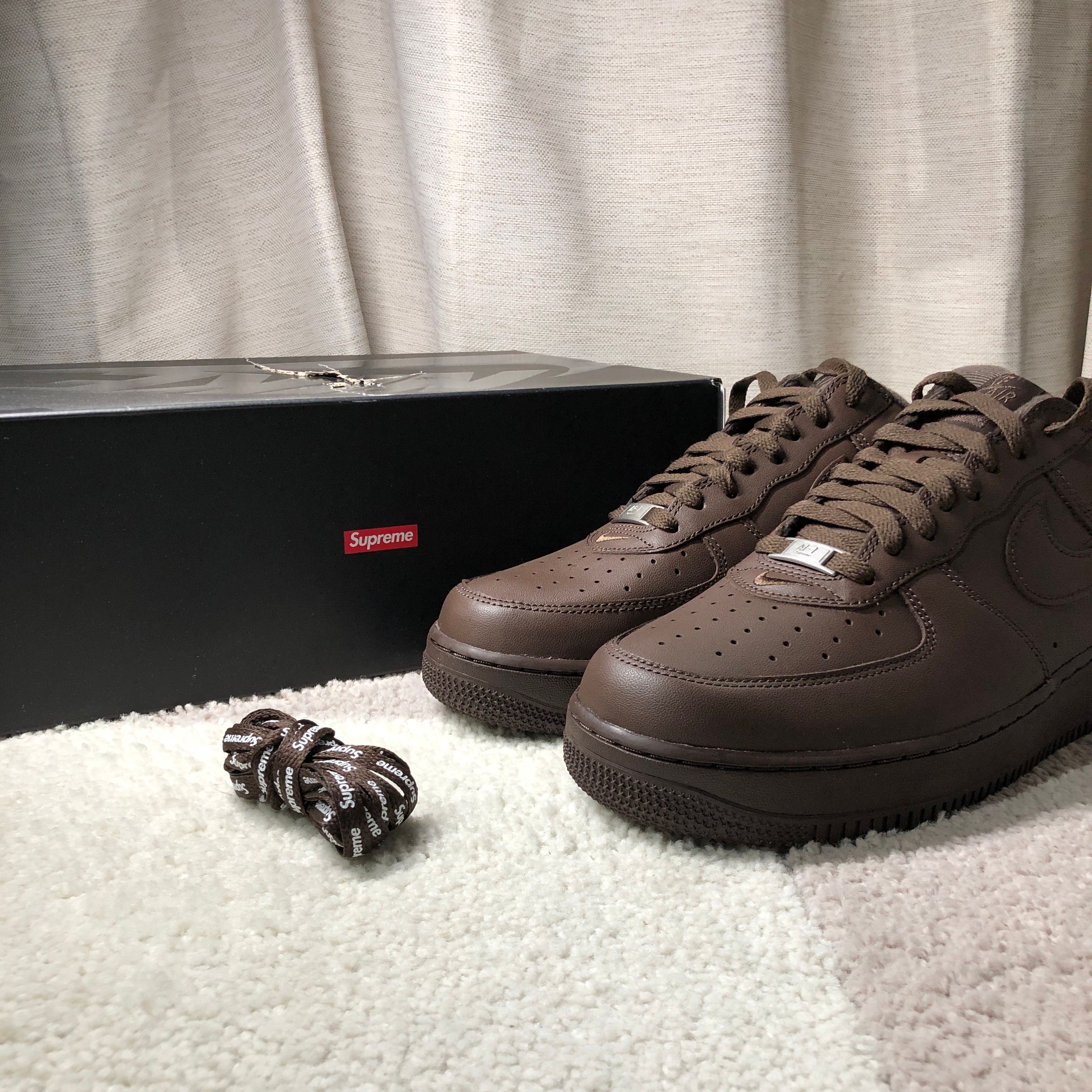 Supreme × Nike Air Force 1 Low "Baroque Brown"