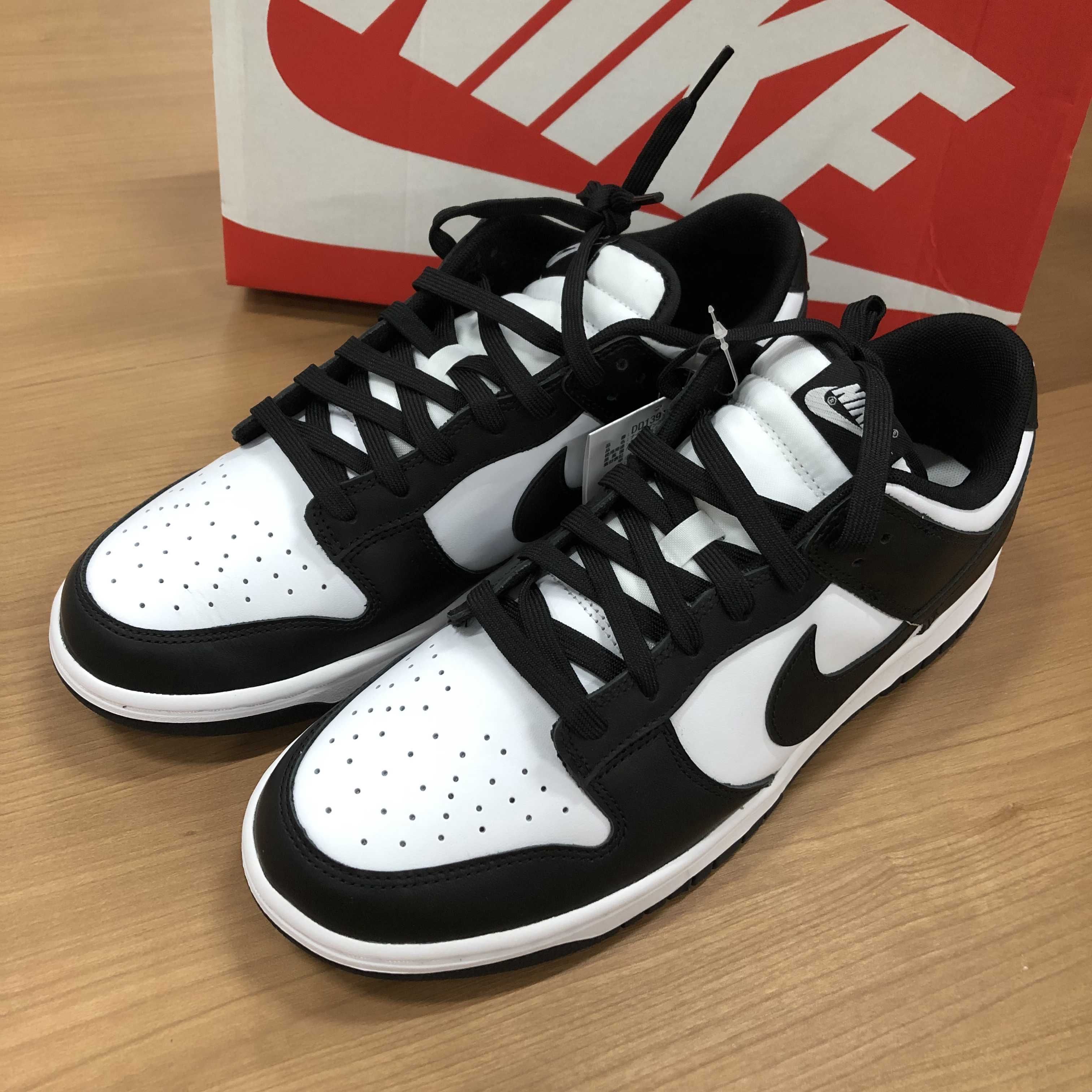 Nike Dunk Low Retro "Panda/White/Black"