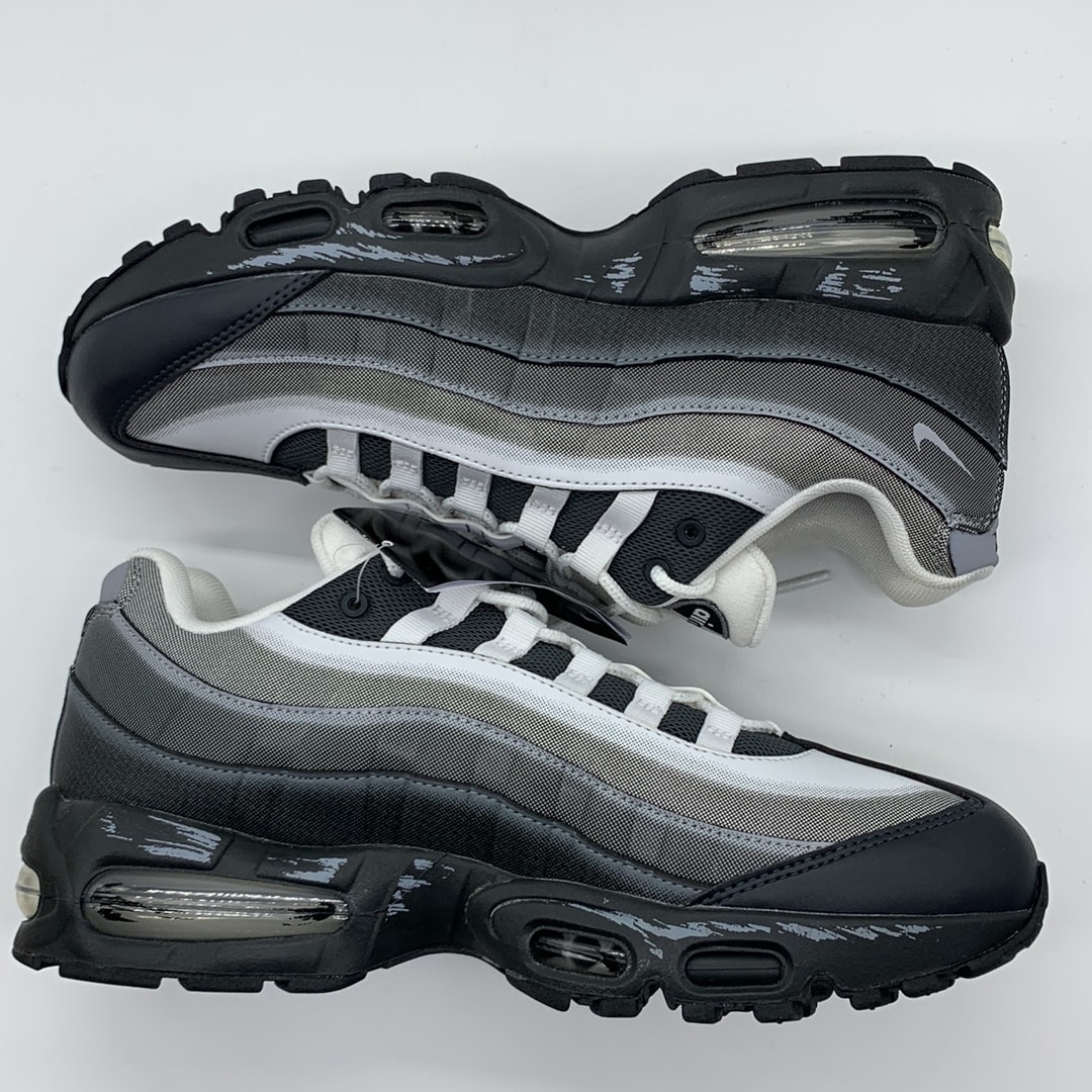 Yu-Gi-Oh! × Nike Air Max 95 "Air Muscle/Jonouchi" (Japan Exclusive)