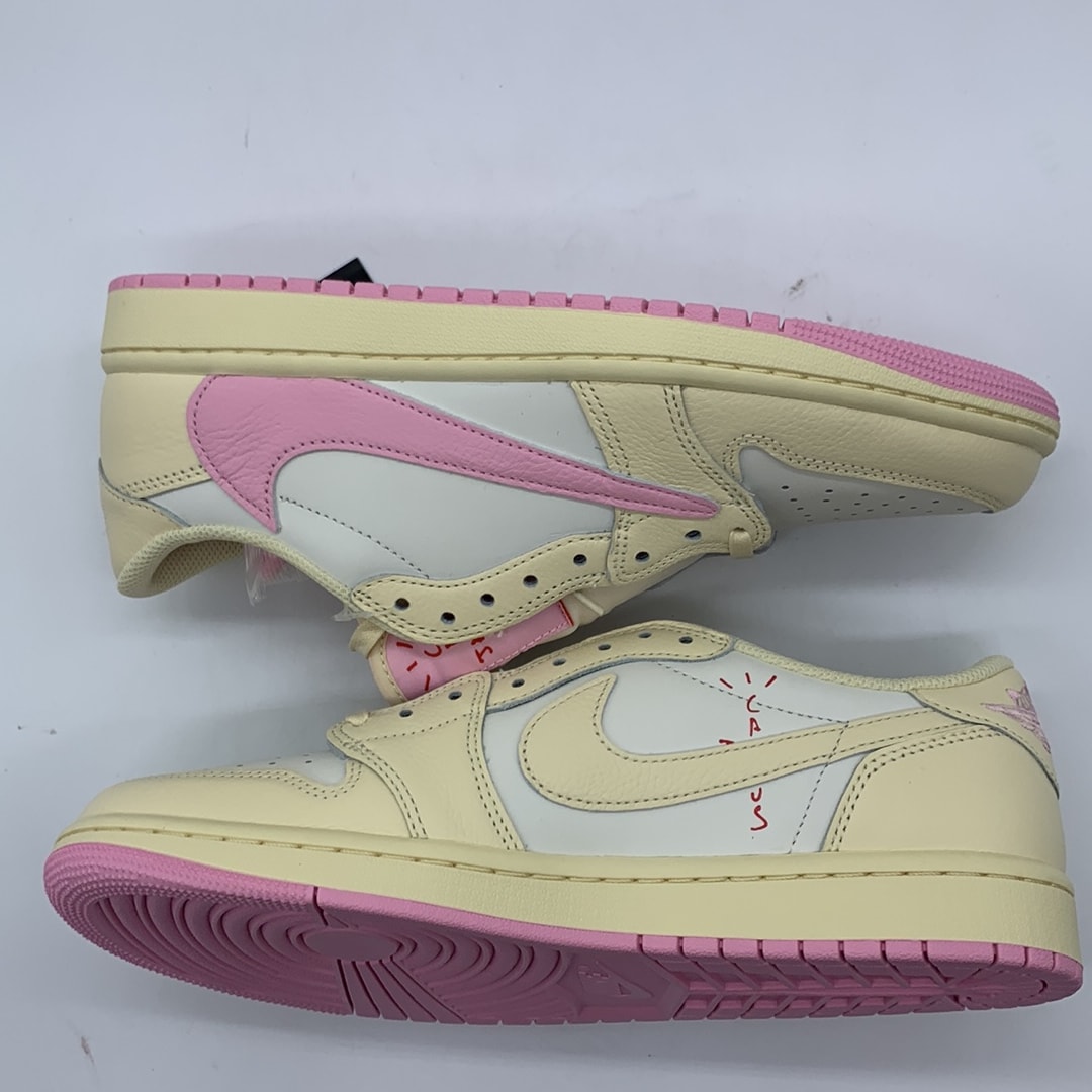 Travis Scott × Nike Air Jordan 1 Retro Low OG "Muslin/Shy Pink"