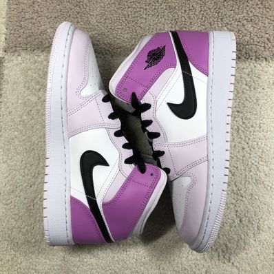 Nike GS Air Jordan 1 Mid "Barely Grape"