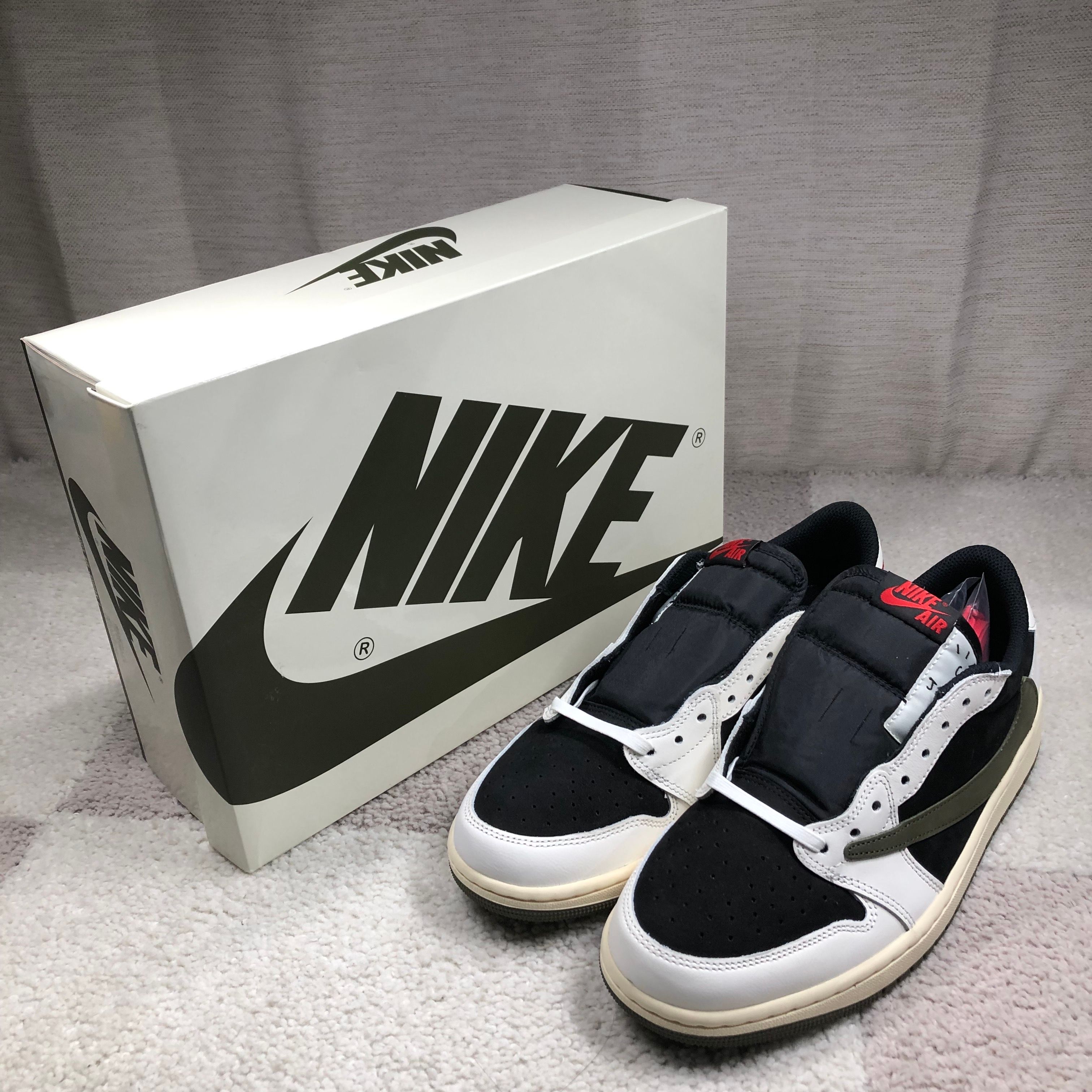 Travis Scott × Nike Women's Air Jordan 1 Low OG "Medium Olive"