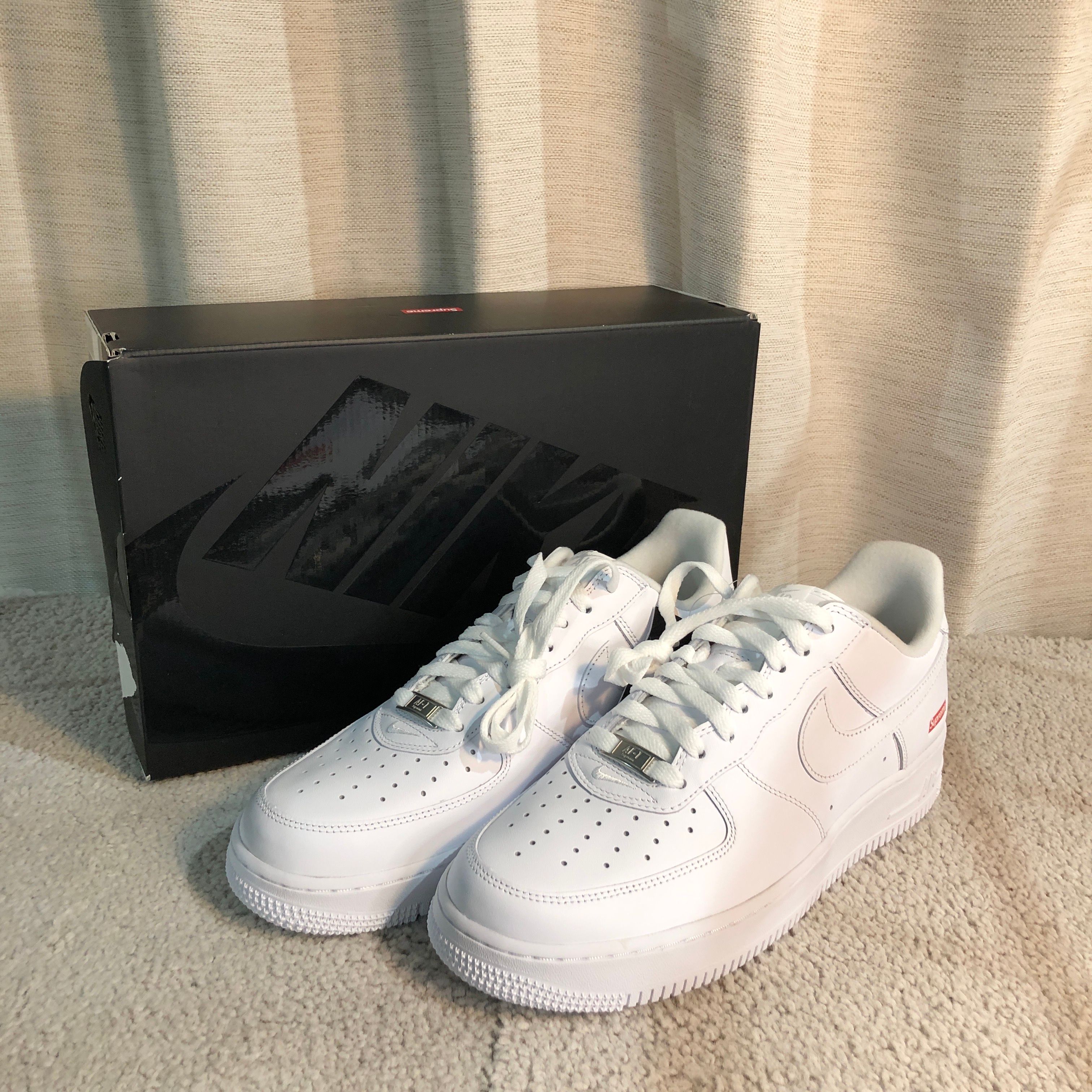 Supreme × Nike Air Force 1 Low "White"