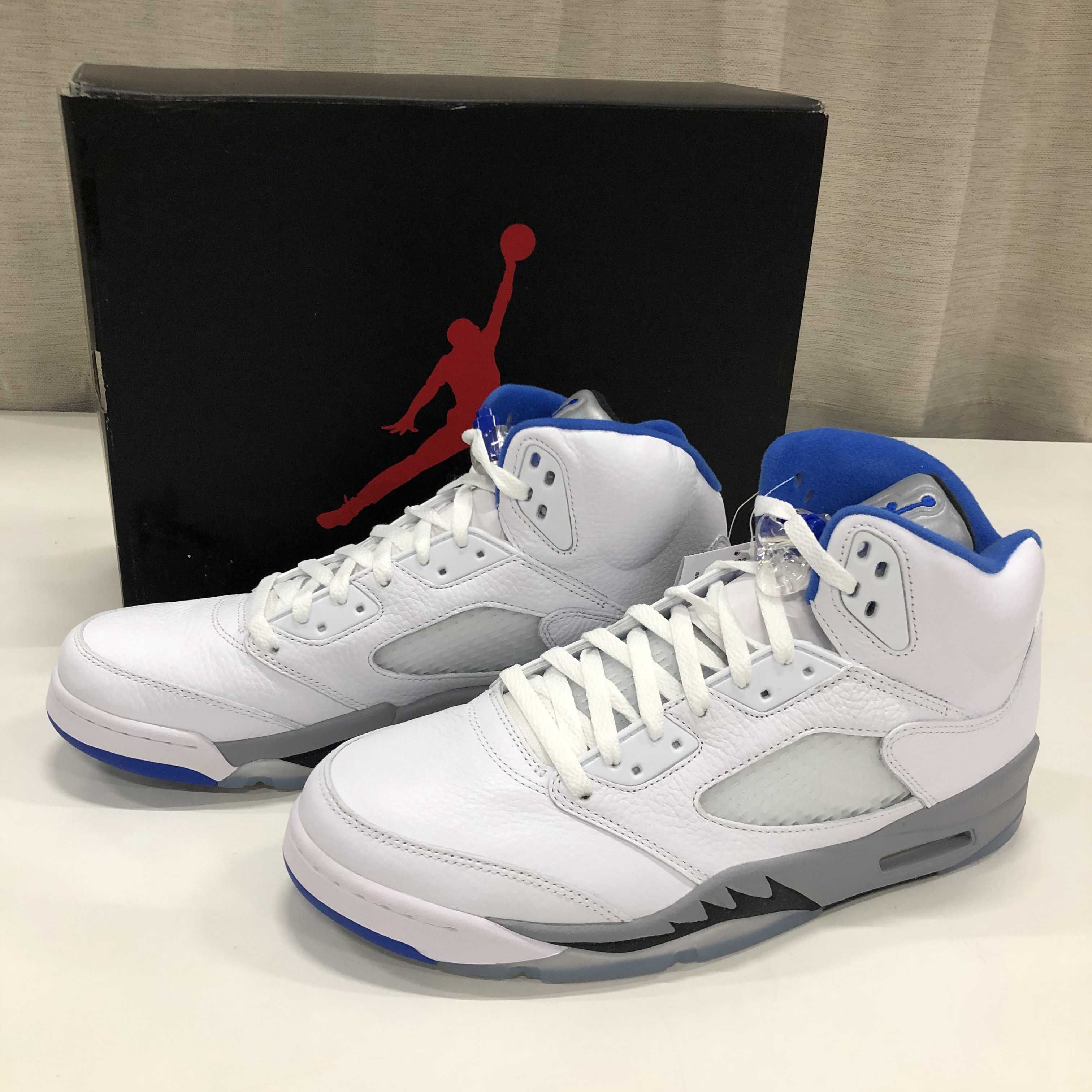 Nike Air Jordan 5 "Stealth 2.0"