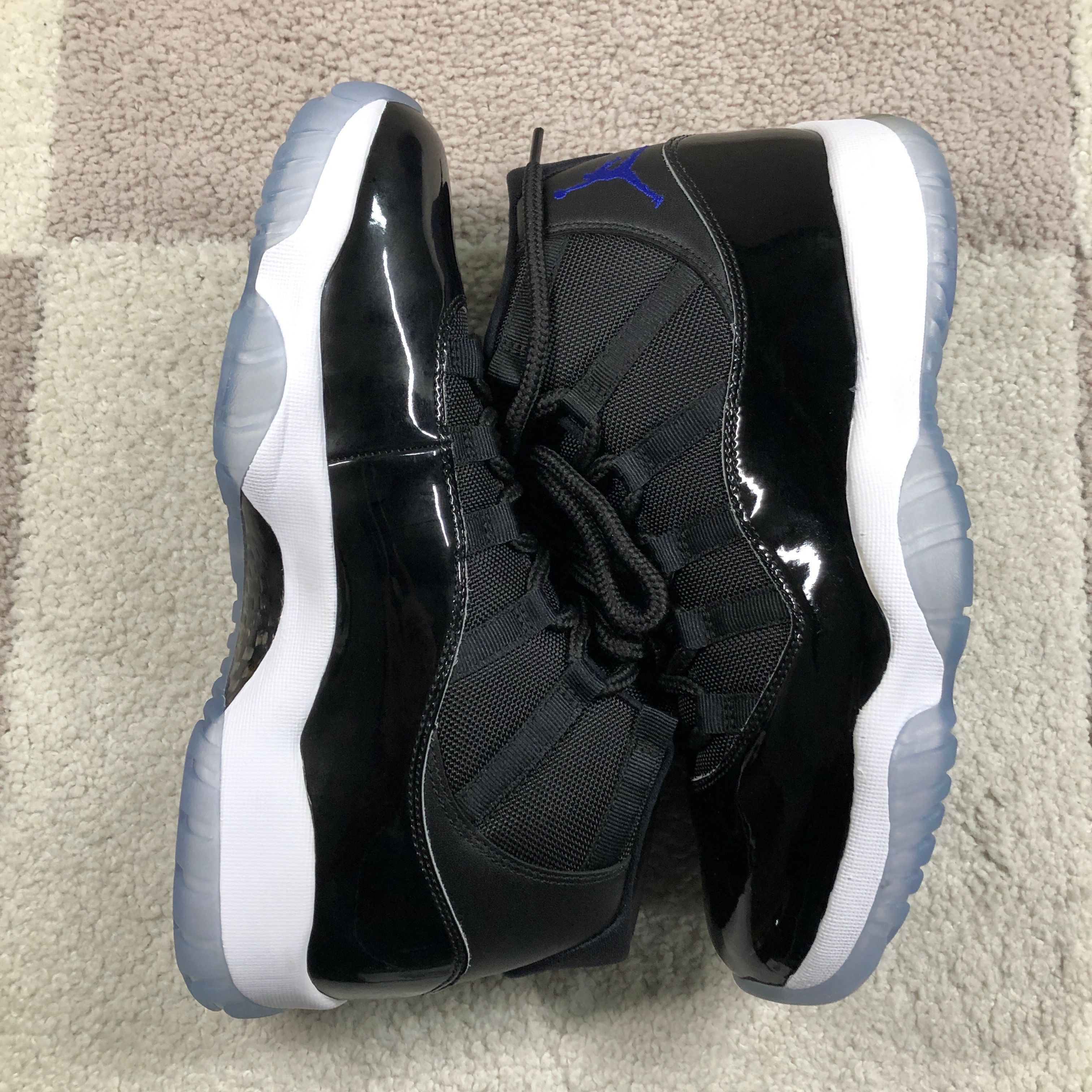 Nike Air Jordan 11 Retro "Space Jam" (2016)