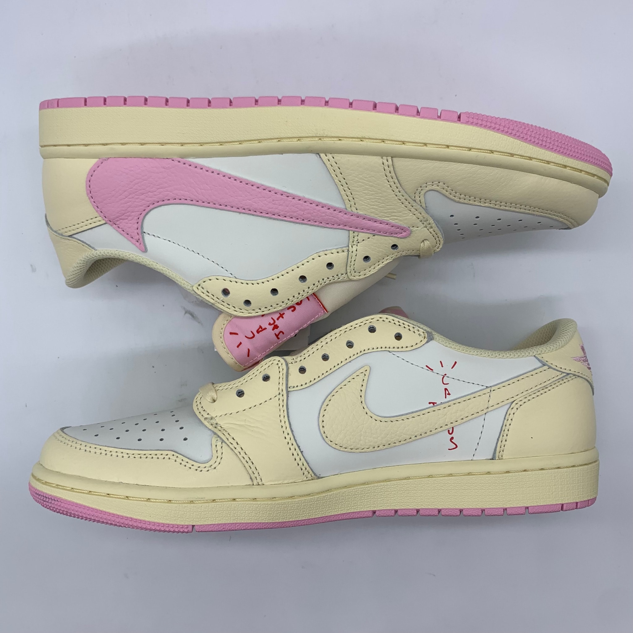 Travis Scott × Nike Air Jordan 1 Retro Low OG "Muslin/Shy Pink"