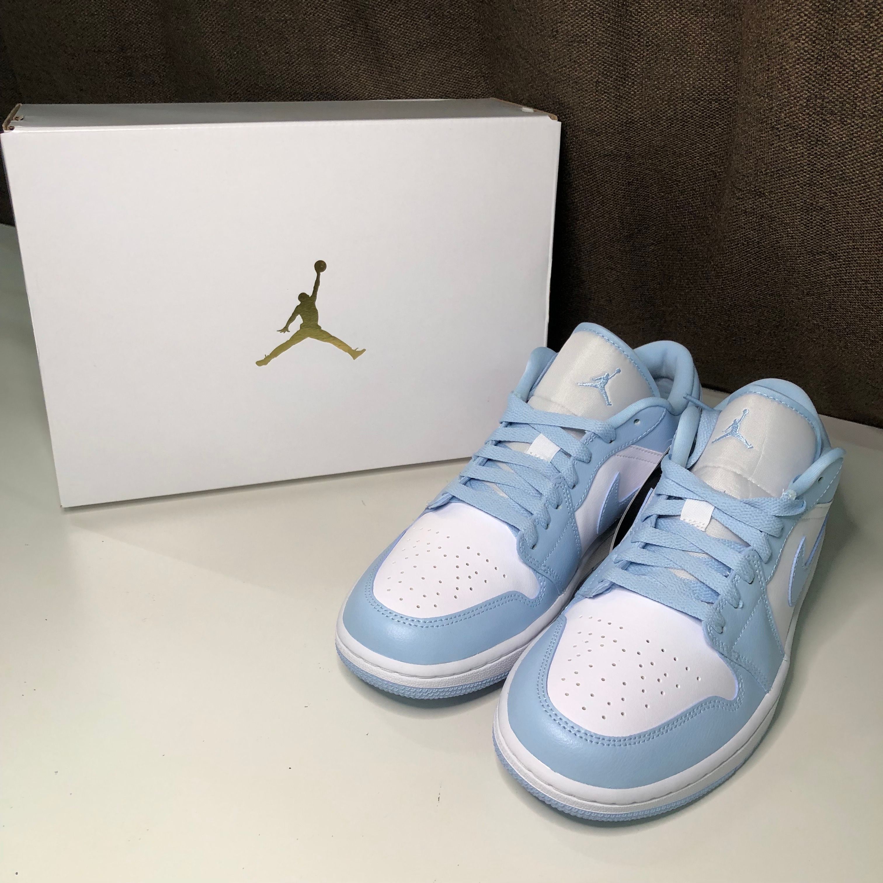 Nike Women's Air Jordan 1 Low "Aluminum"