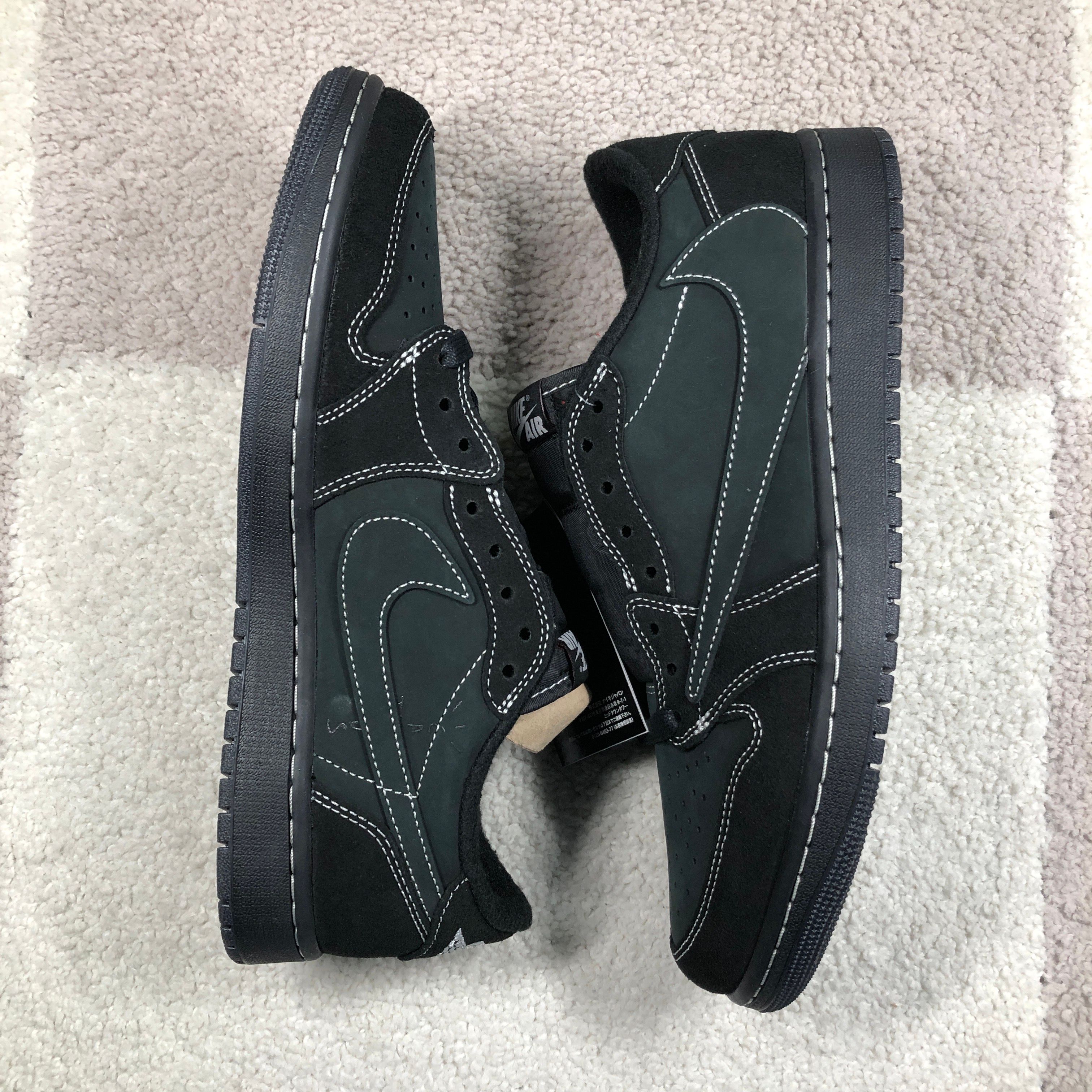 Travis Scott × Nike Air Jordan 1 Low OG SP "Black Phantom"