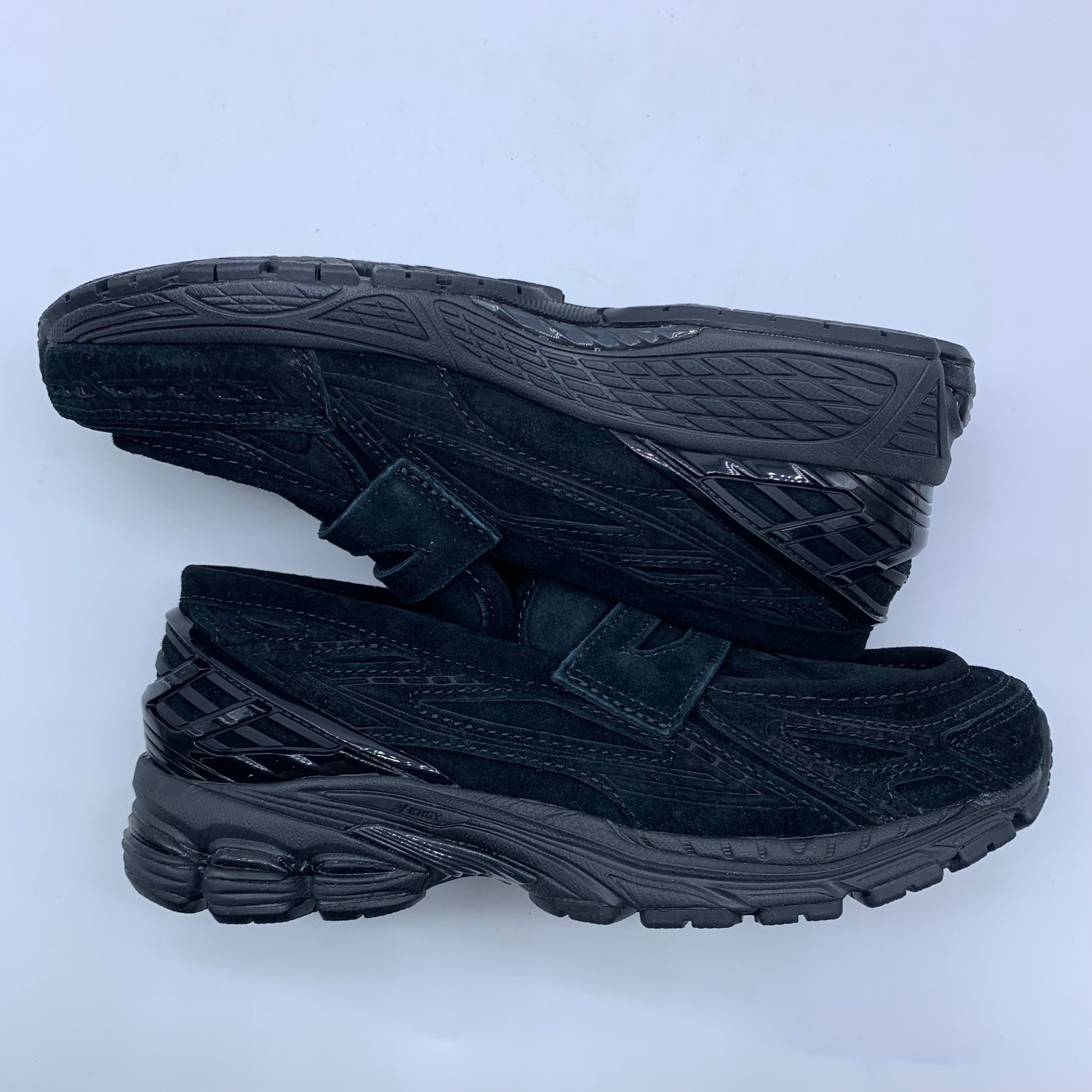 New Balance 1906L "Black Suede"