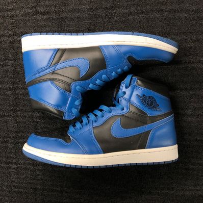 Nike Air Jordan 1 Retro High OG "Dark Marina Blue"