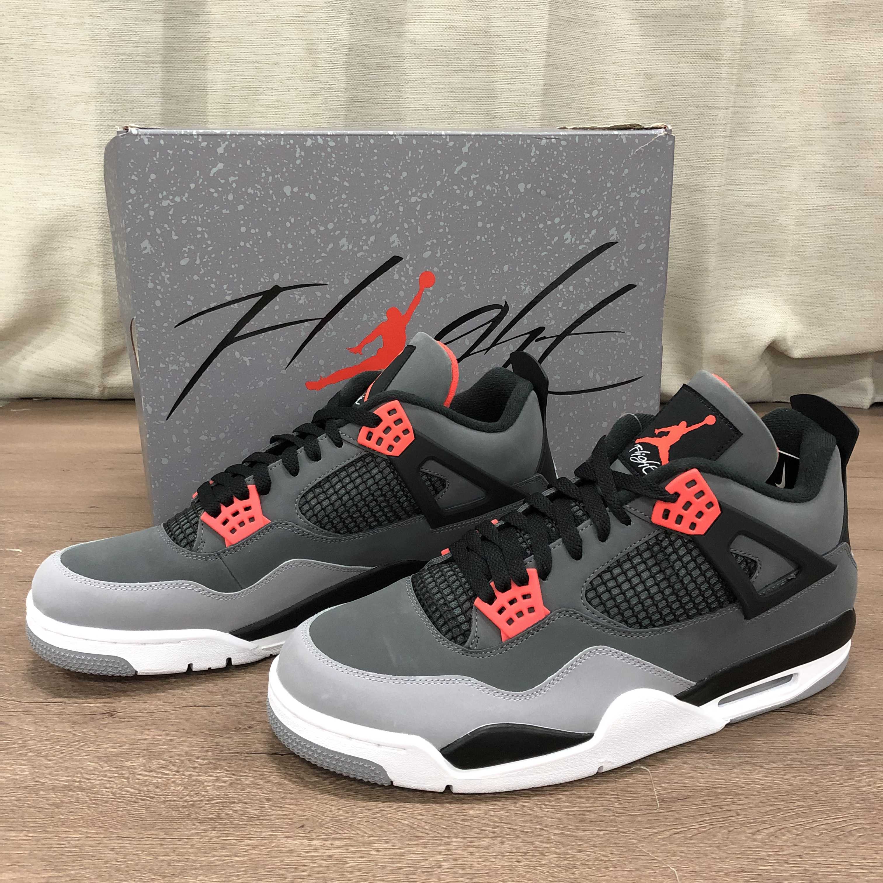 Nike Air Jordan 4 Retro "Infrared 23"