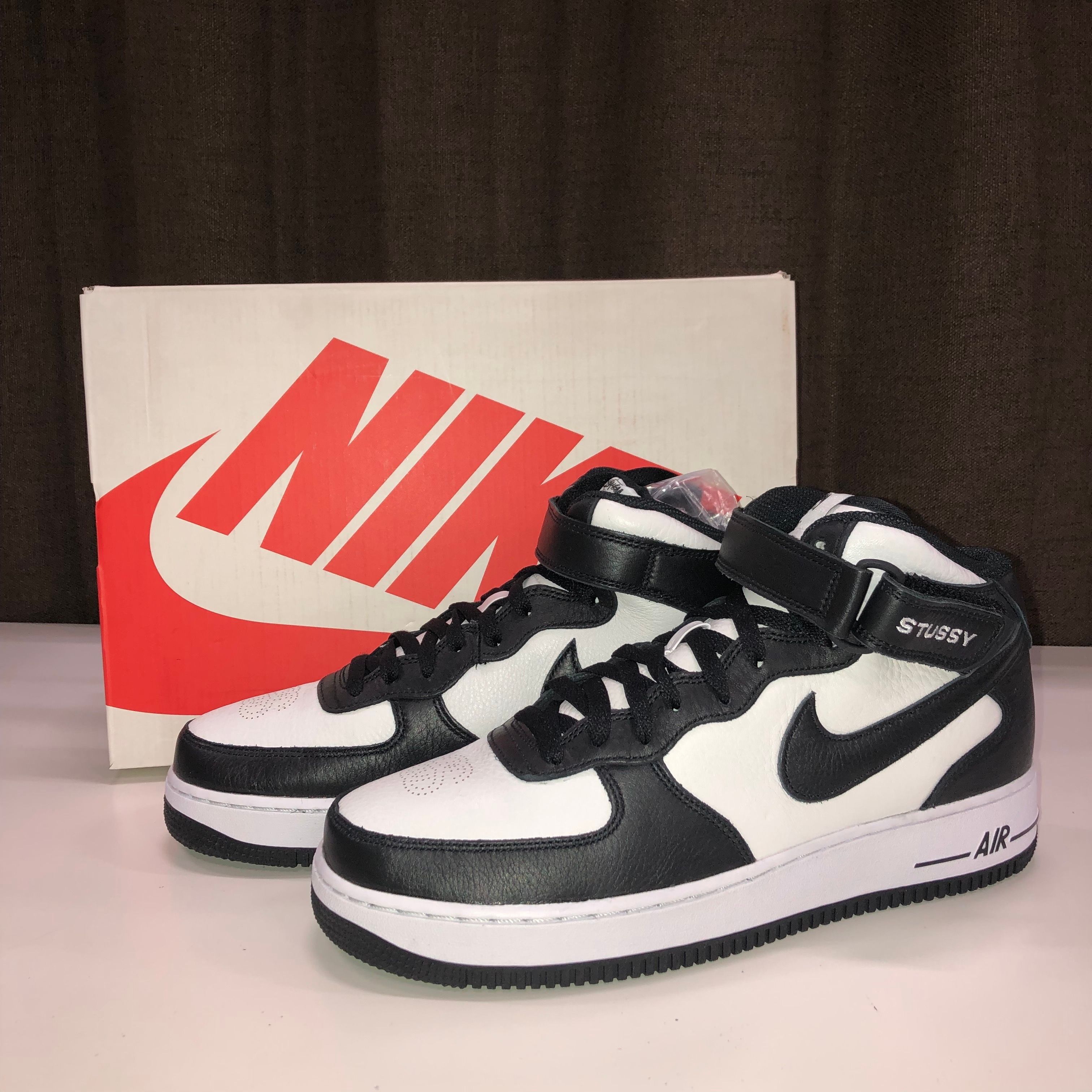 Stussy × Nike Air Force 1 Mid "Black and Light Bone"