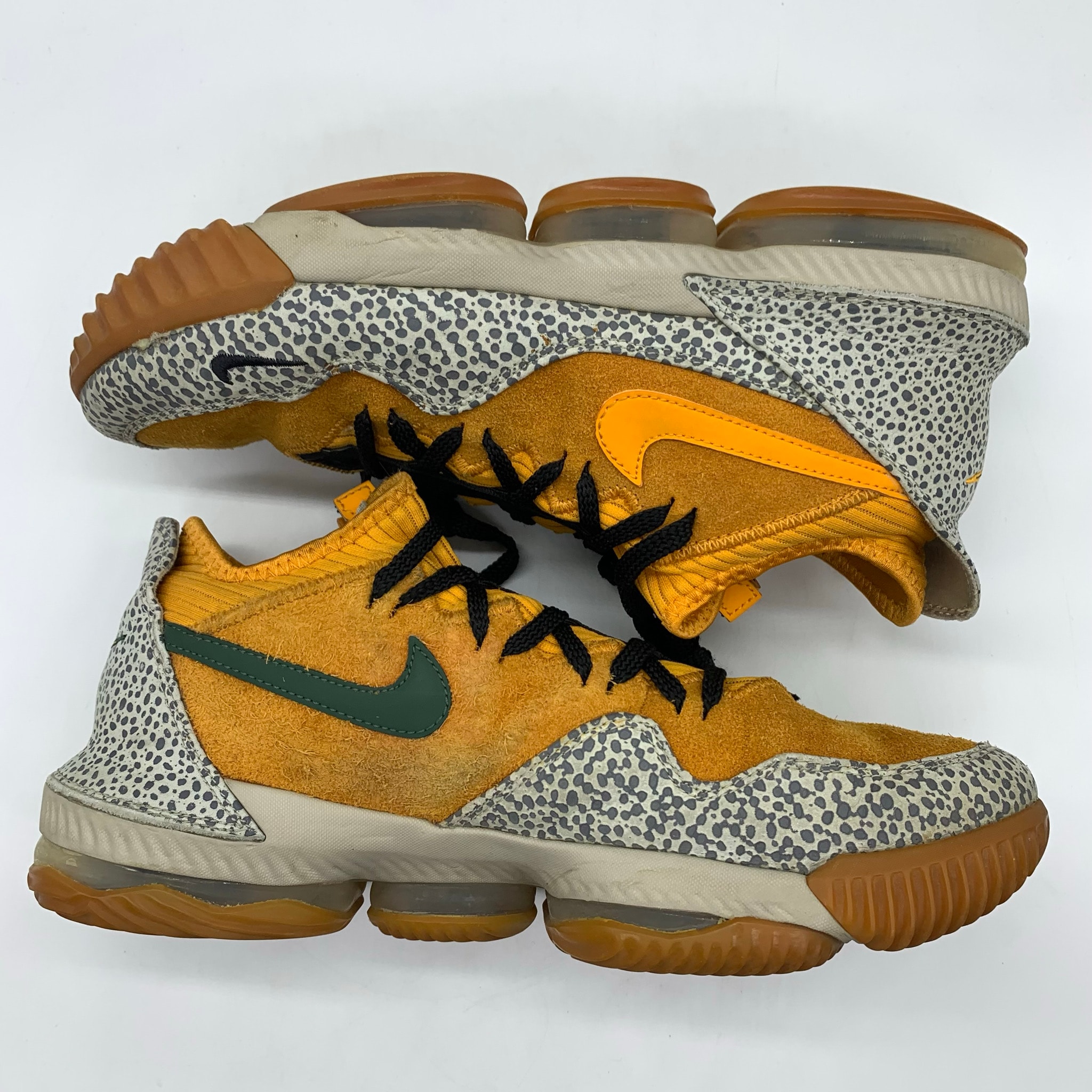 atmos × Nike LeBron 16 Low "Safari" (CD9471-800/CI3358-800)
