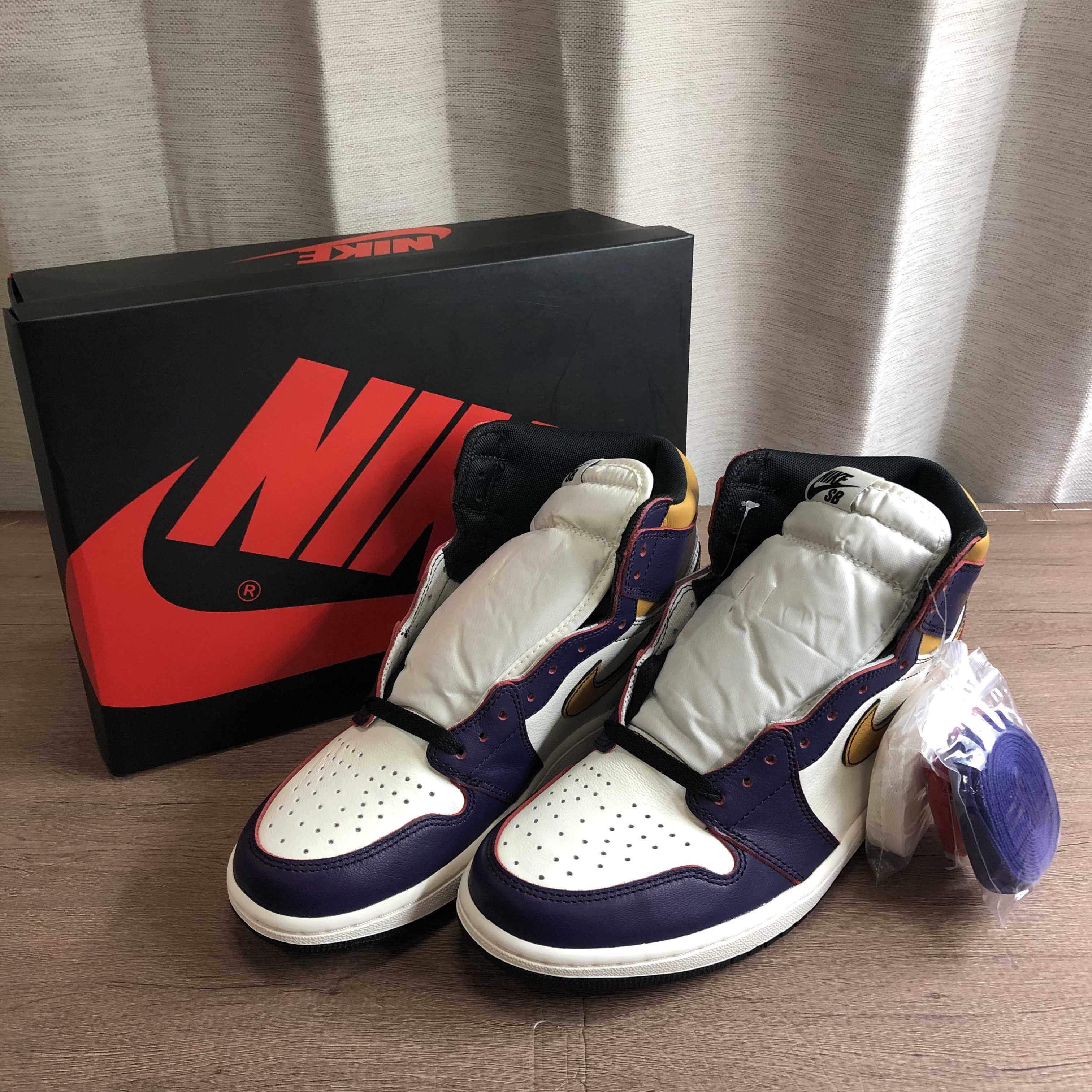 Nike SB × Air Jordan 1 Retro High "La To Chicago"