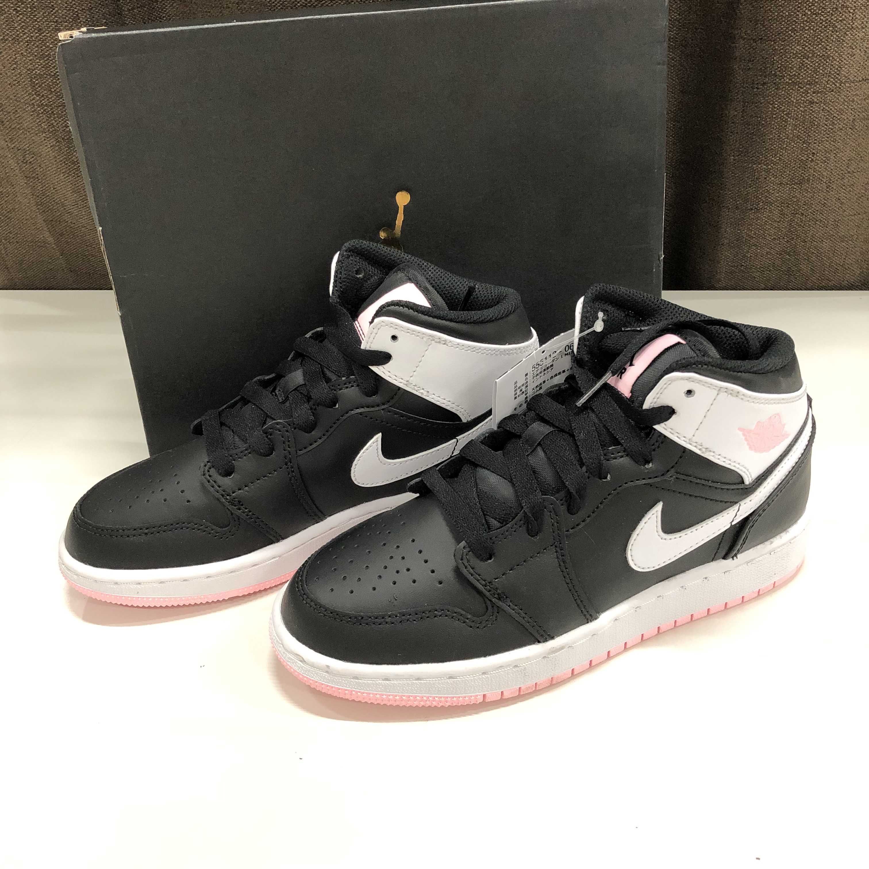 Nike GS Air Jordan 1 Mid "Black/White Arctic Punch"