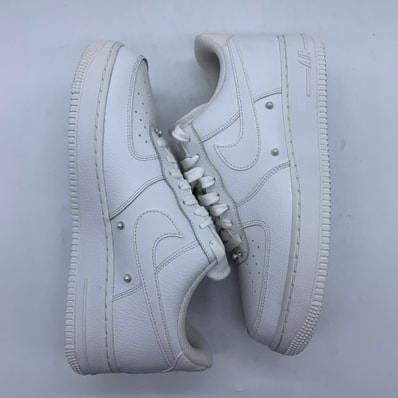 Nike Women's Air Force 1 Low '07 SE Pearls "White/White"