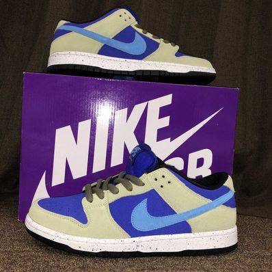 Nike SB Dunk Low "Celadon"