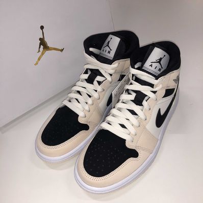 NIKE Women's AIR JORDAN 1 MID "GUAVA ICE"