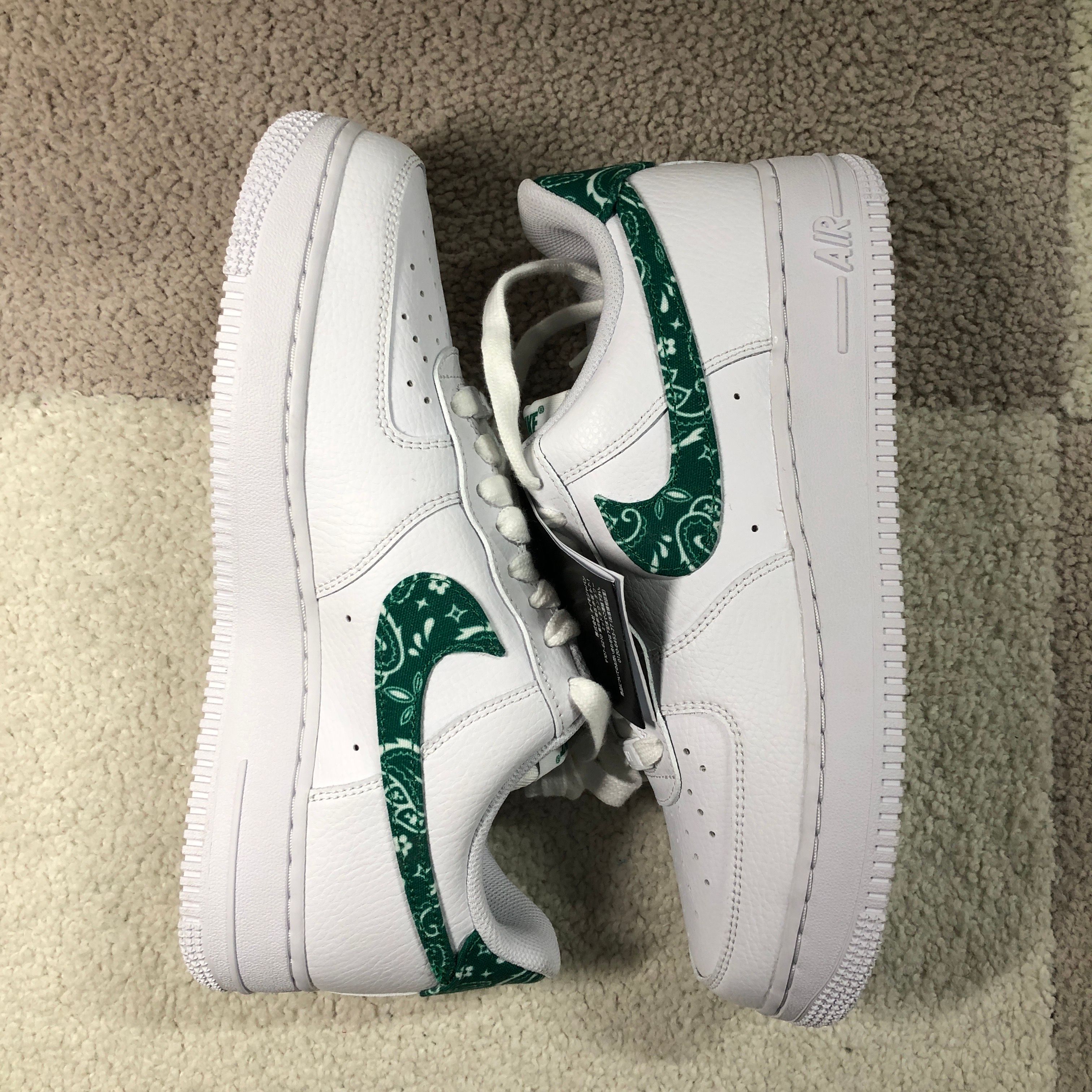 Nike Women's Air Force 1 Low '07 Essential "Green Paisley"
