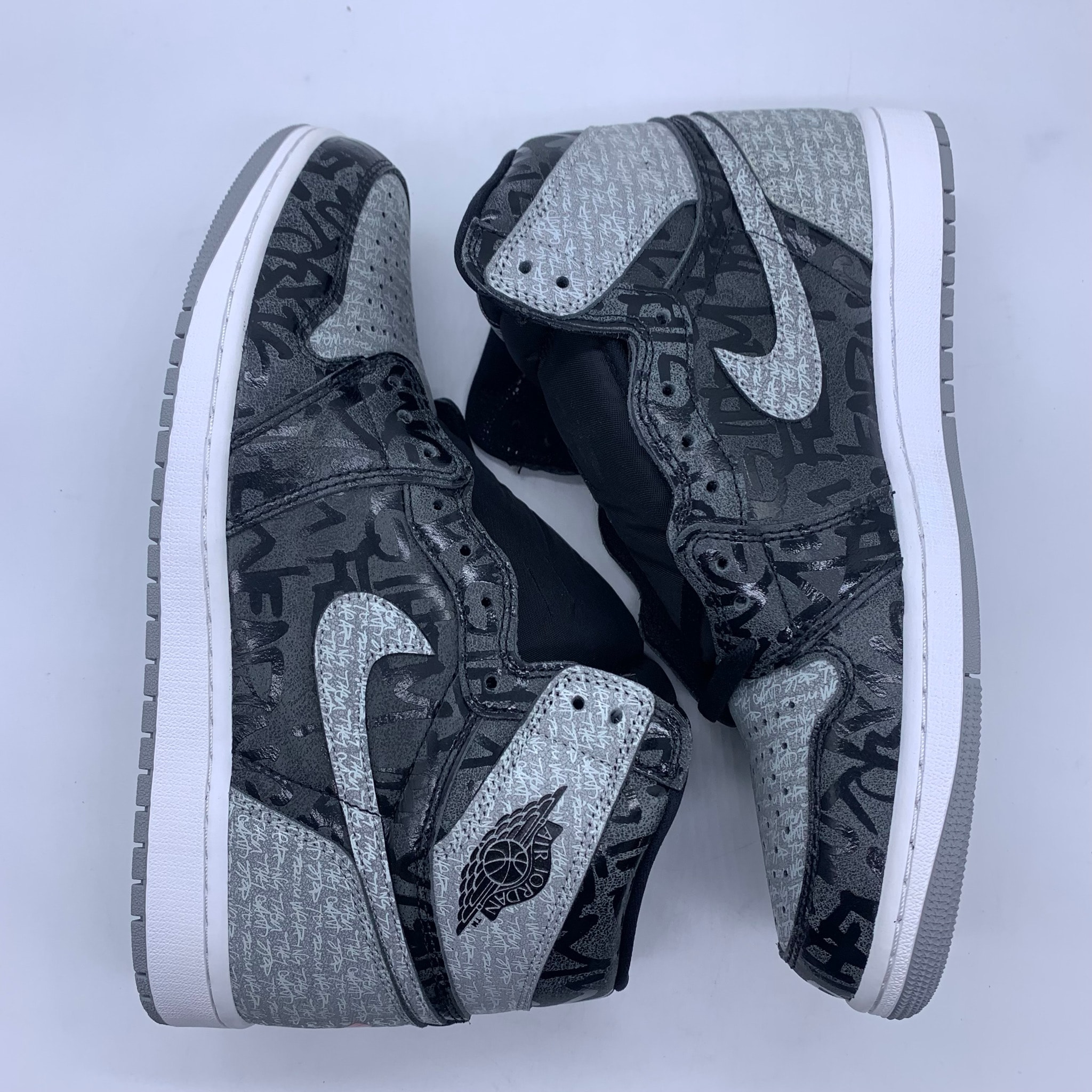 Nike Air Jordan 1 High OG "Rebellionaire"