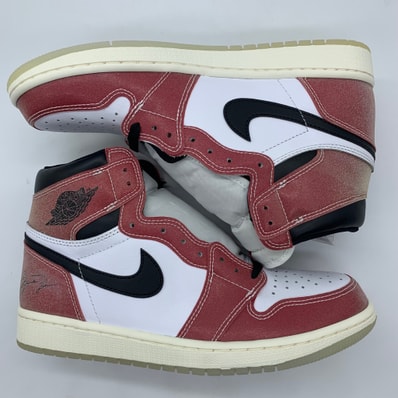 Trophy Room × Nike Air Jordan 1 Retro High "Chicago" (Friends and Family) (Blue Laces)
