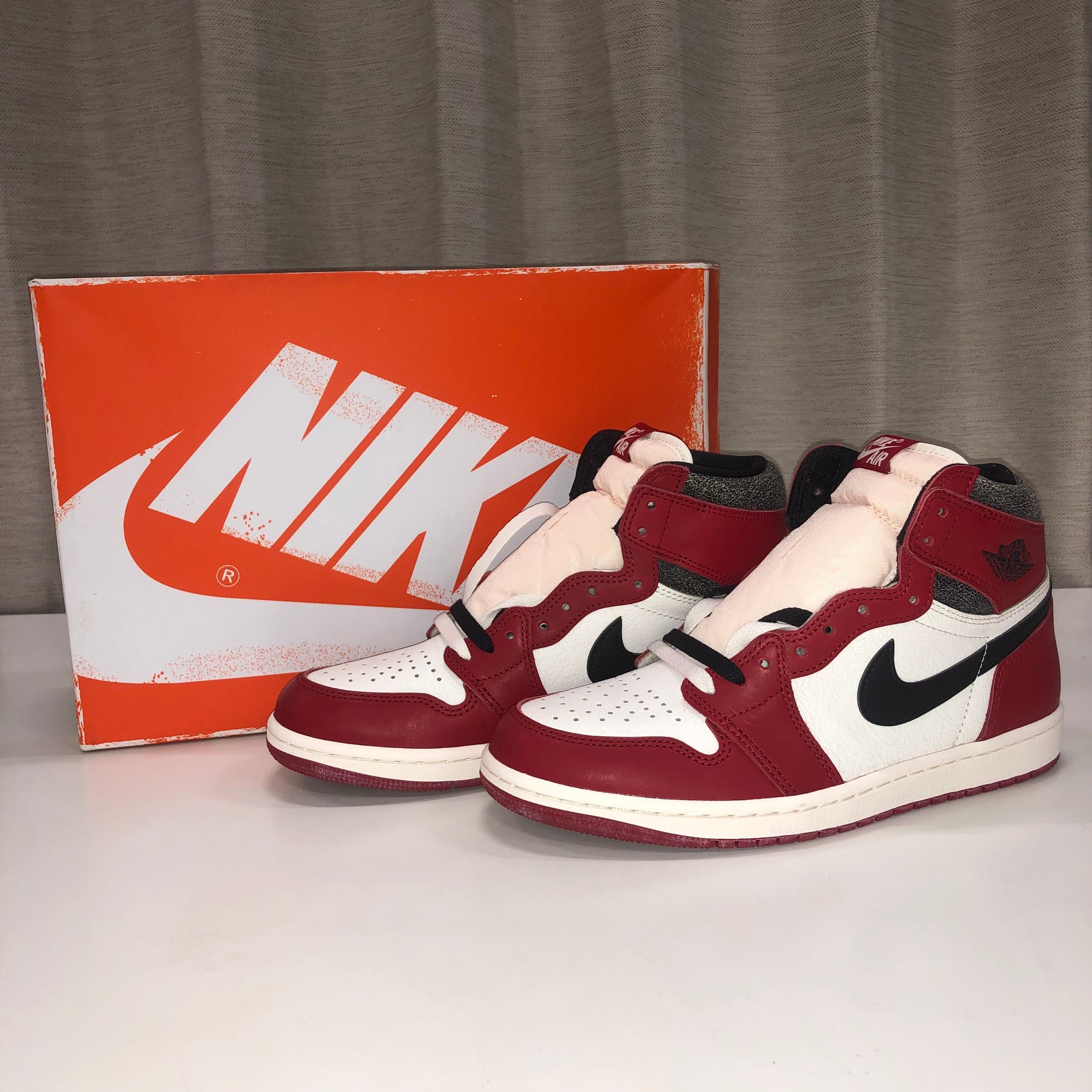 Nike Air Jordan 1 High OG "Lost & Found/Chicago"