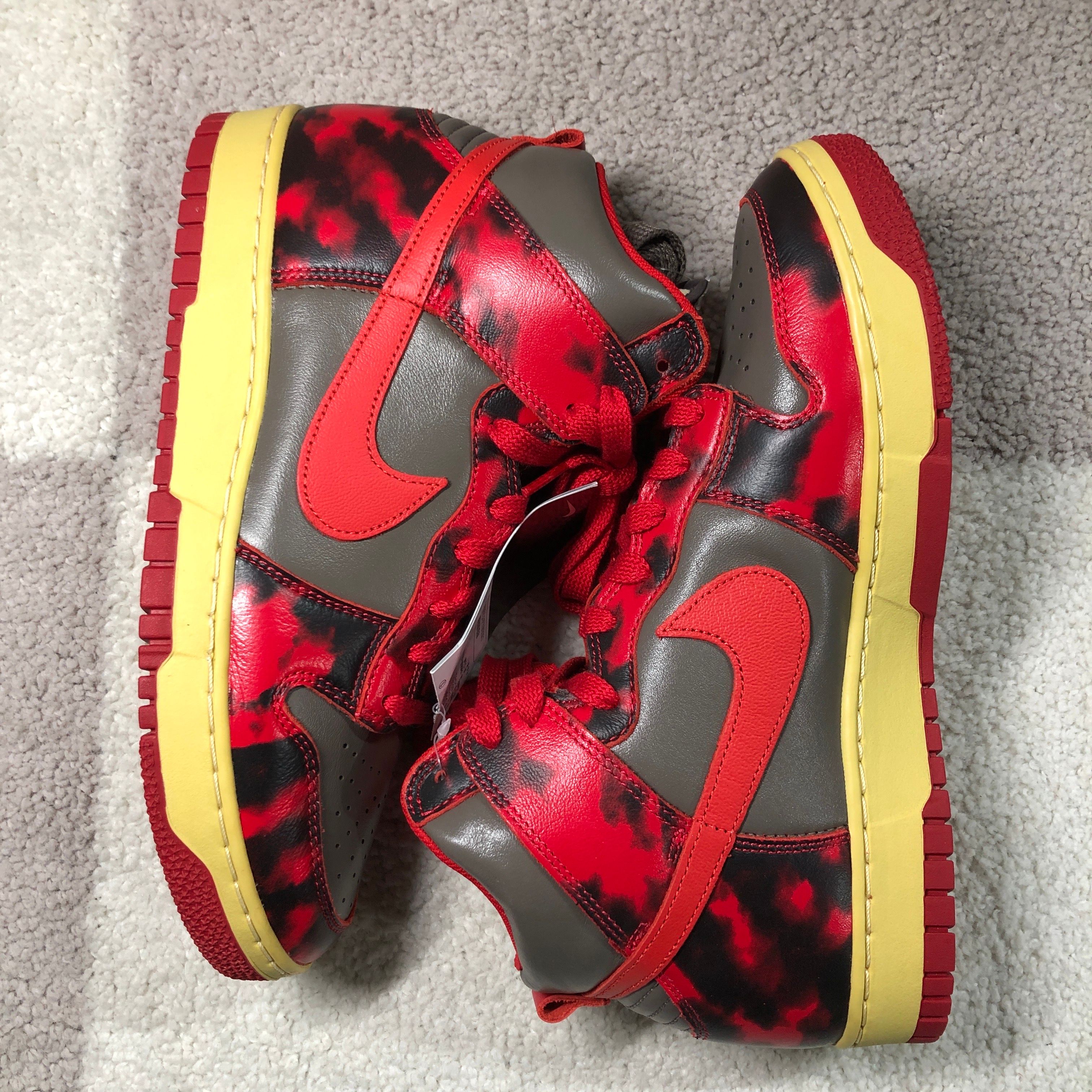 Nike Dunk High "Red Acid Wash"