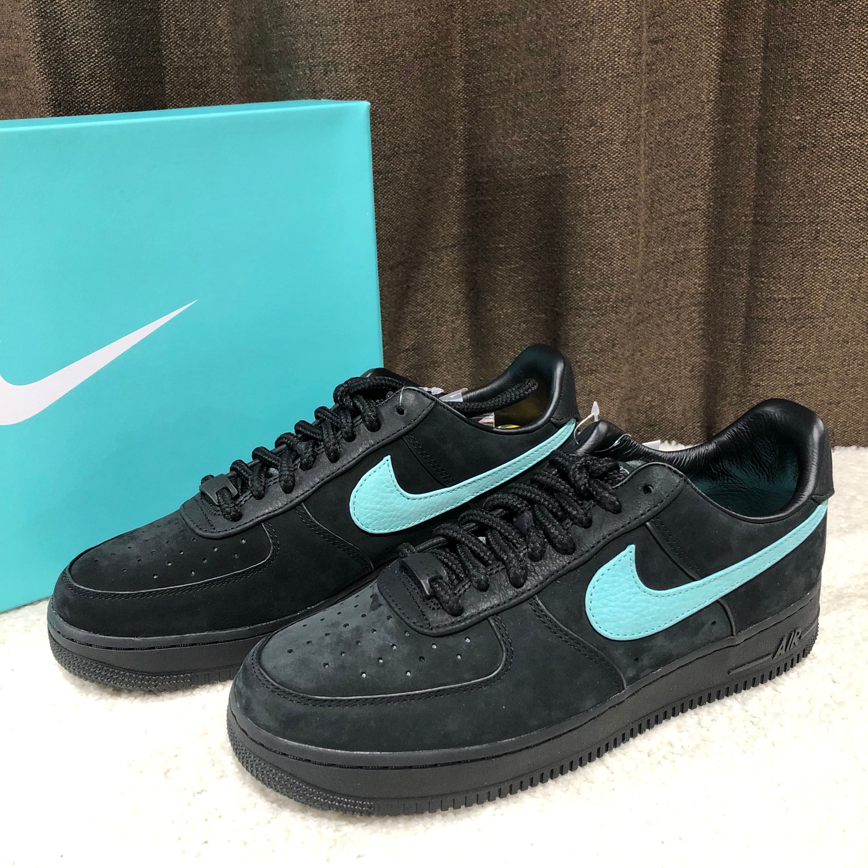 Tiffany & Co. × Nike Air Force 1 Low "1837"