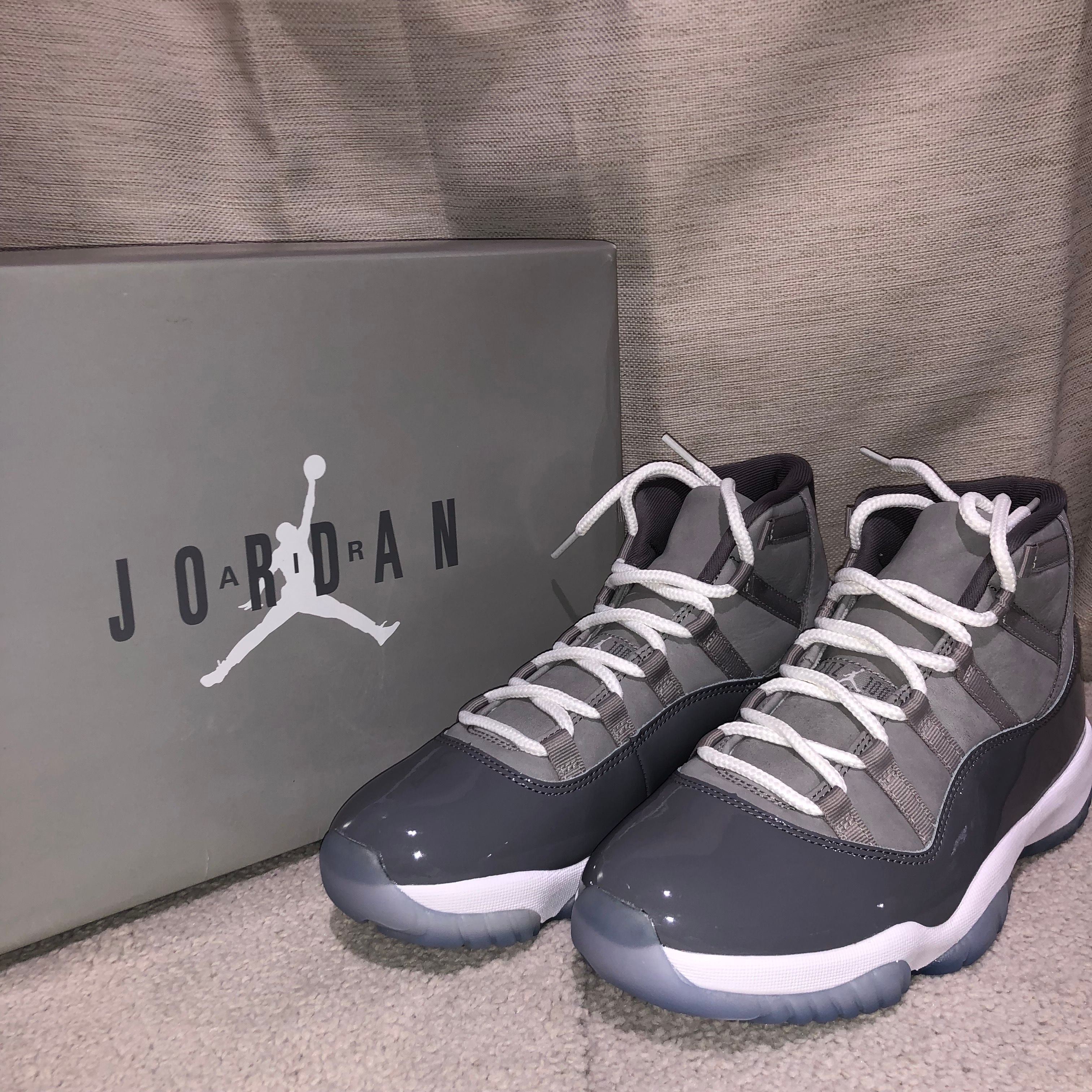 Nike Air Jordan 11 Retro "Cool Grey"
