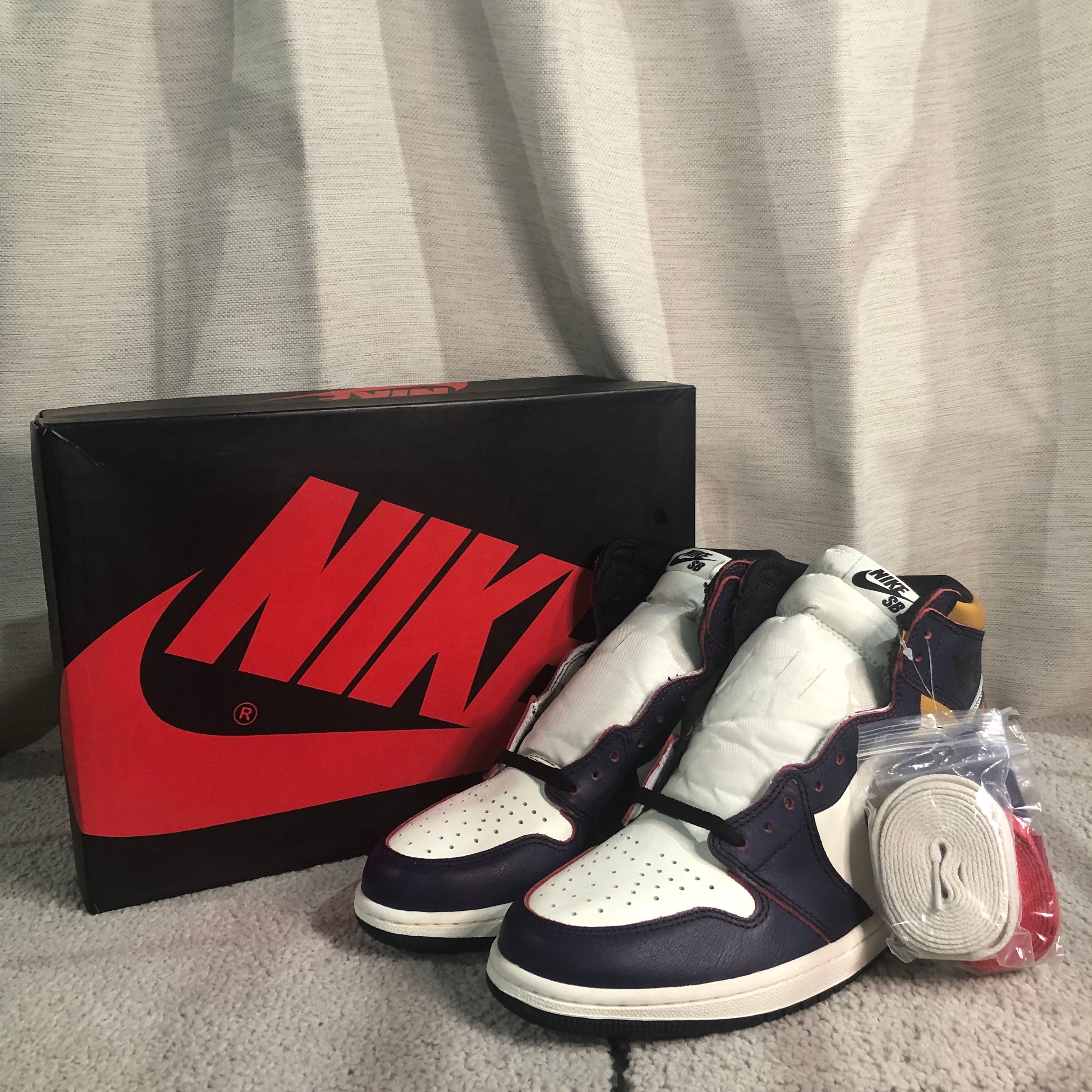 Nike SB × Air Jordan 1 Retro High "La To Chicago"