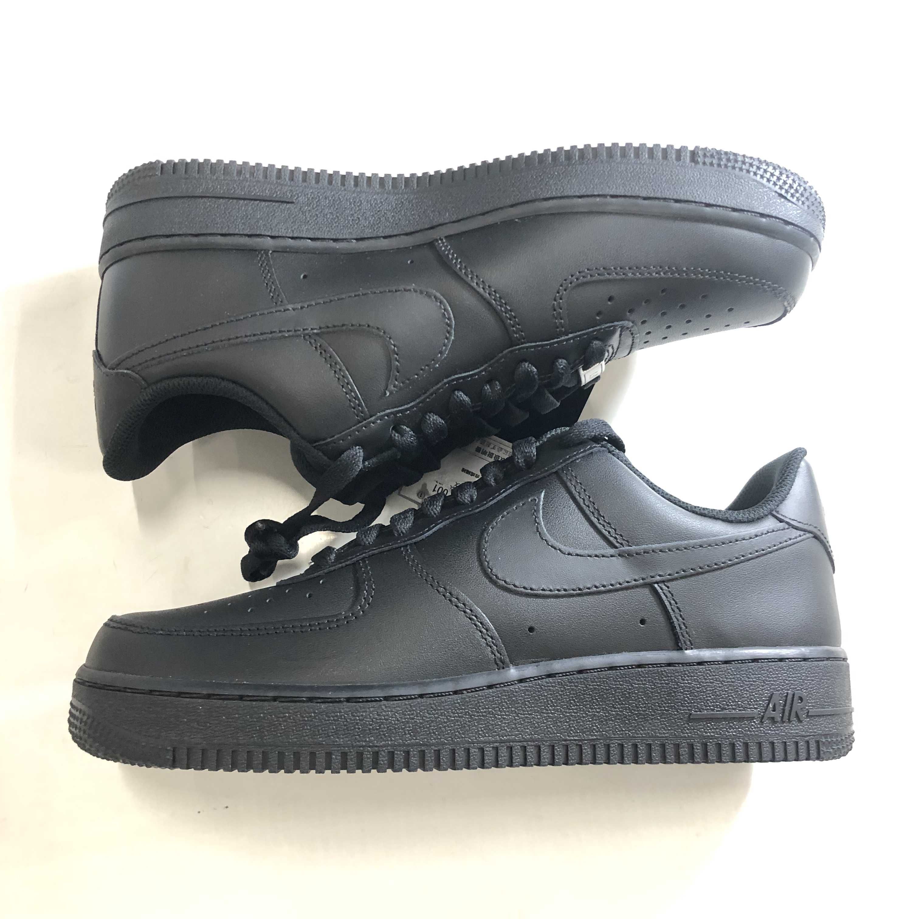 Nike Air Force 1 Low '07 "Black/Black"