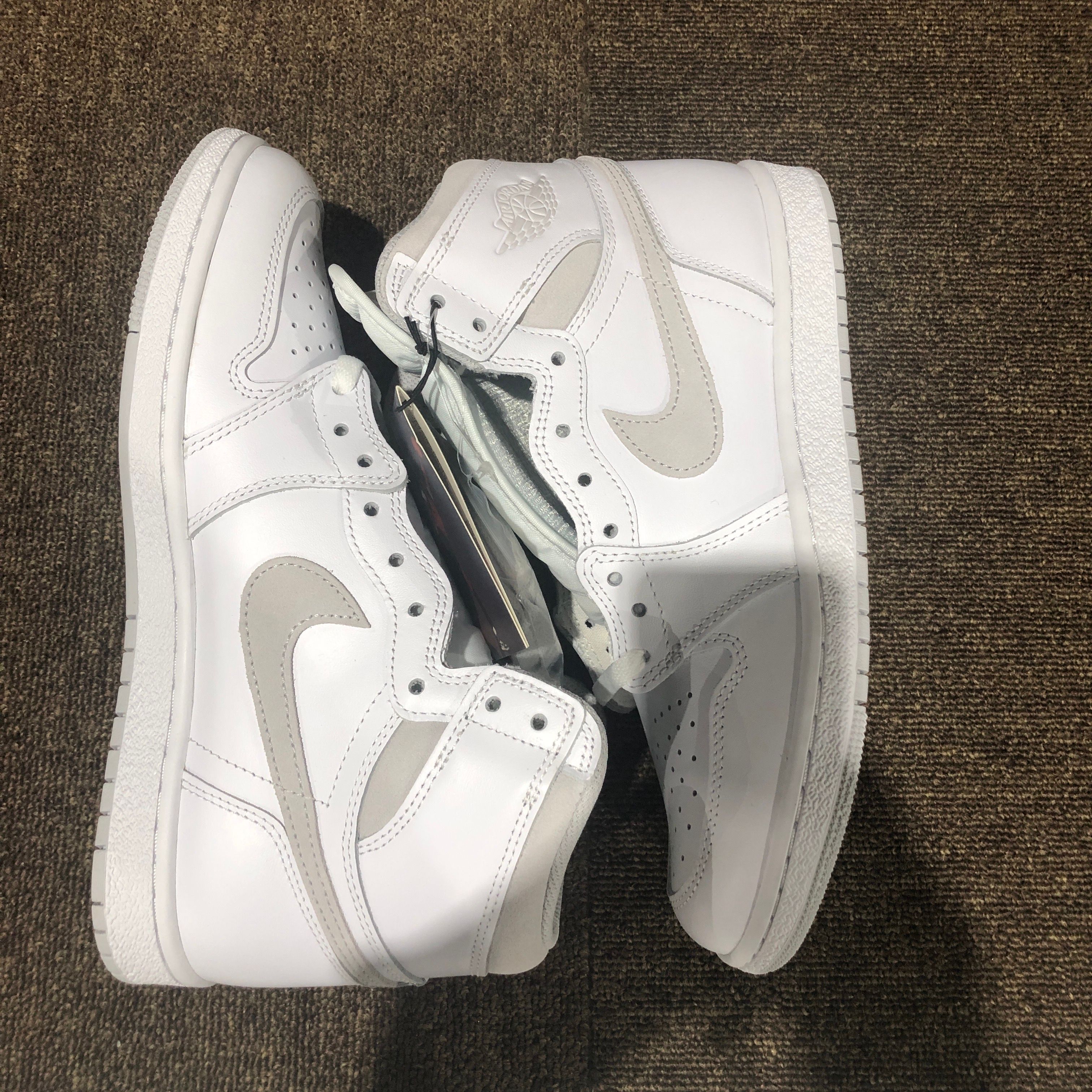 Nike Air Jordan 1 High 85 "Neutral Grey"