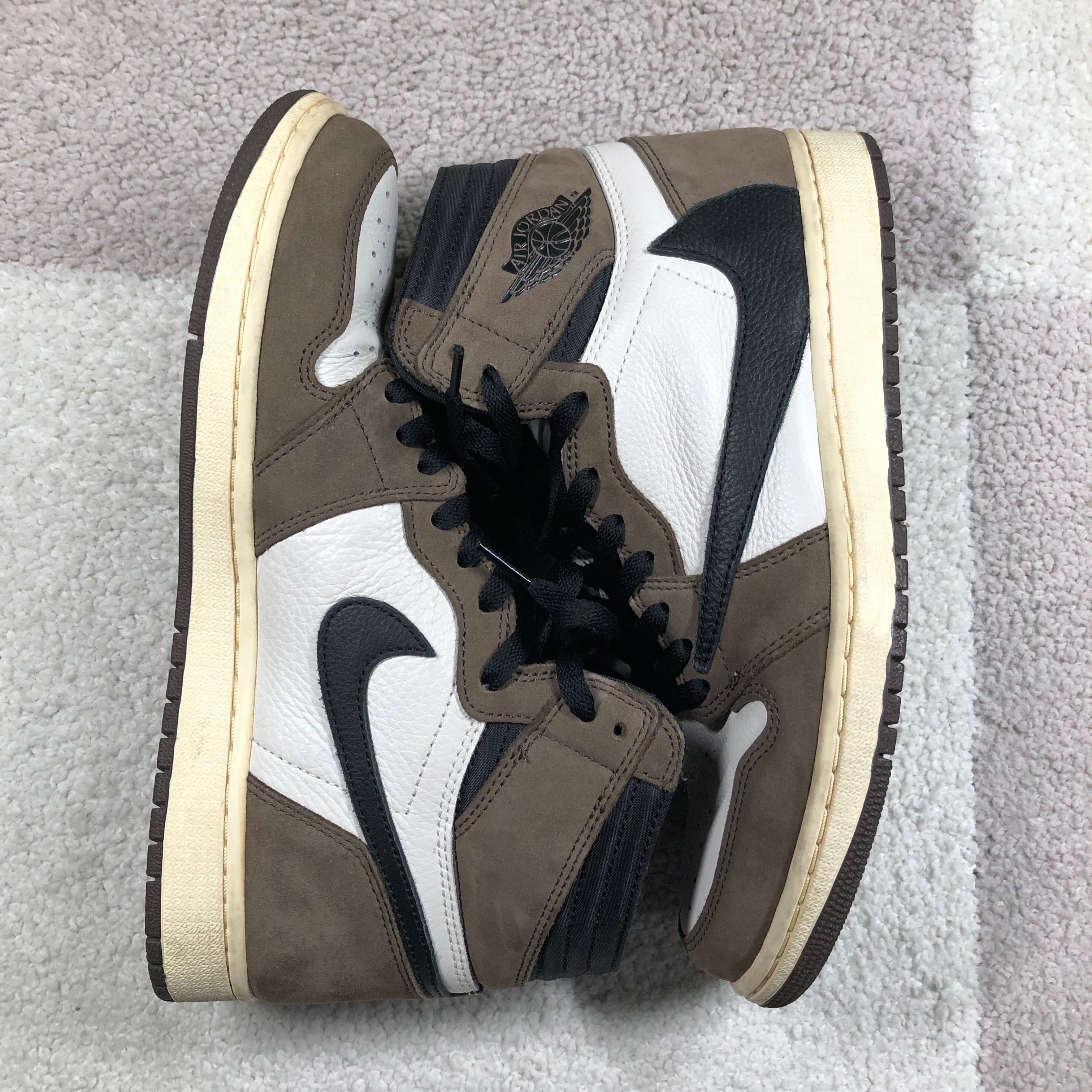 Travis Scott × Nike Air Jordan 1 Retro High OG TS SP "Sail/Dark Mocha"