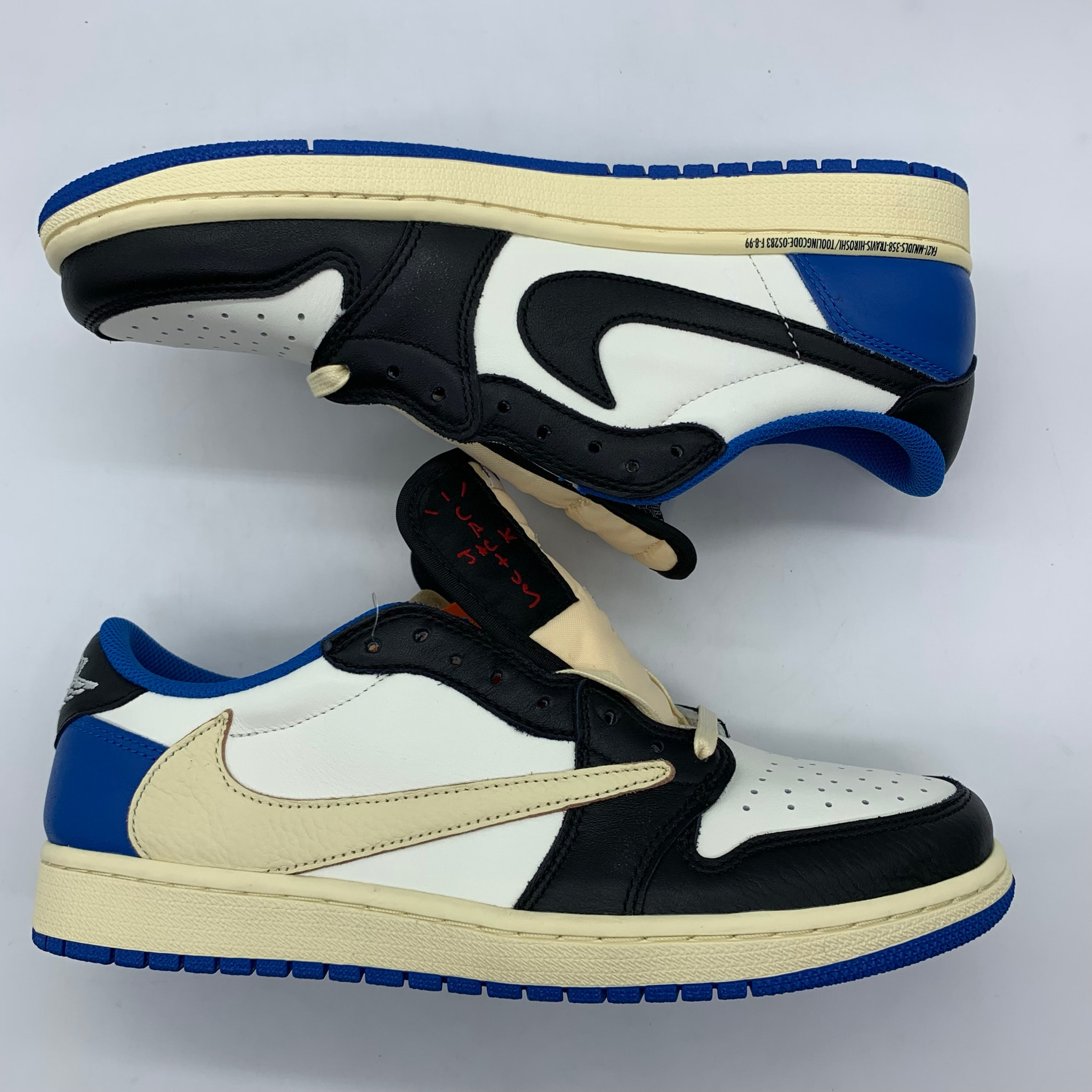Travis Scott × fragment design × Nike Air Jordan 1 Low OG SP "Military Blue"