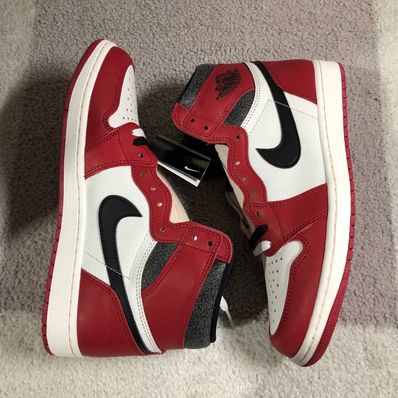 Nike Air Jordan 1 High OG "Lost & Found/Chicago"
