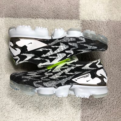 Acronym × Nike Vapormax Moc 2 "Light BoneE"