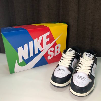 HUF × Nike SB Dunk Low "San Francisco"