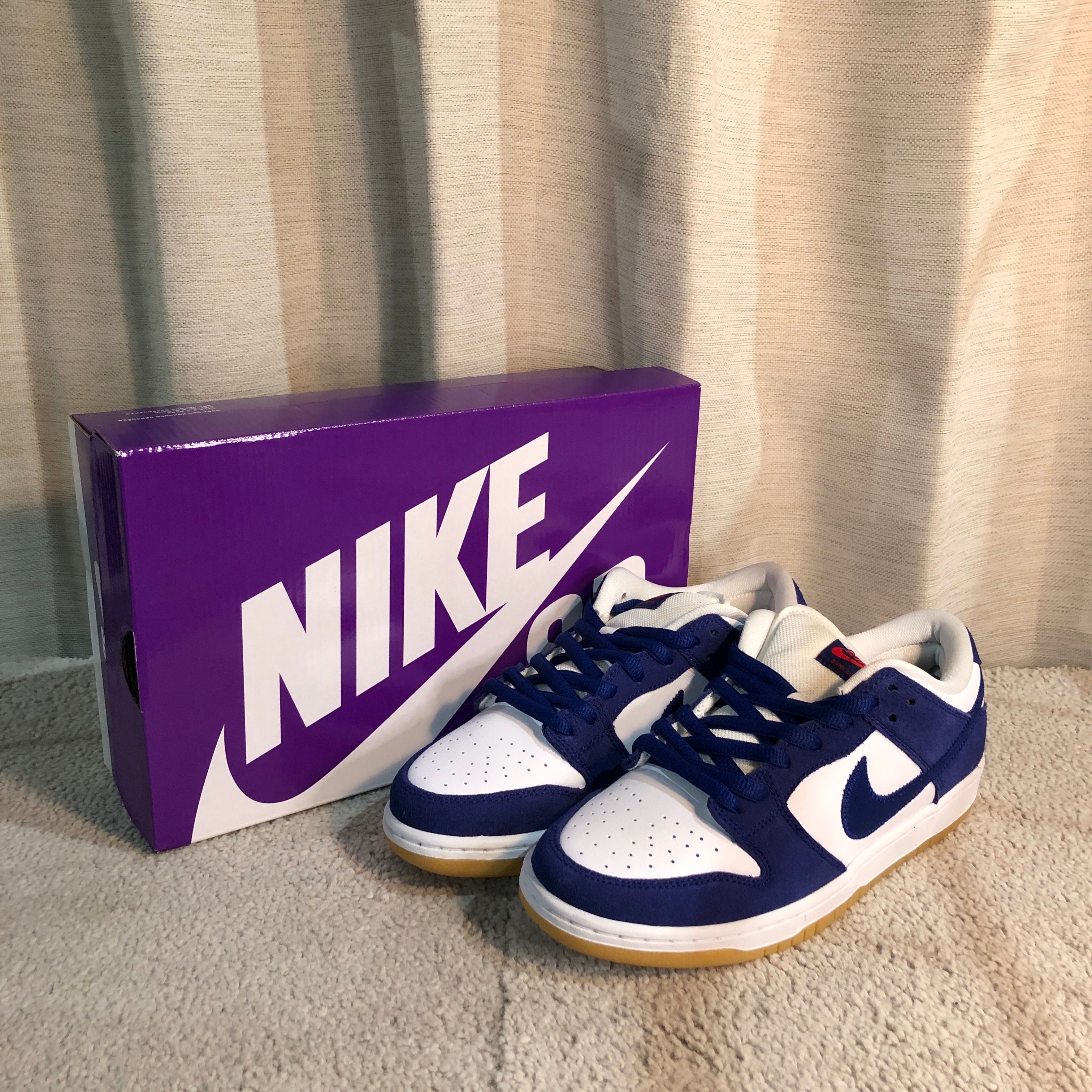 Nike SB Dunk Low "Los Angeles Dodgers/Deep Royal Blue"