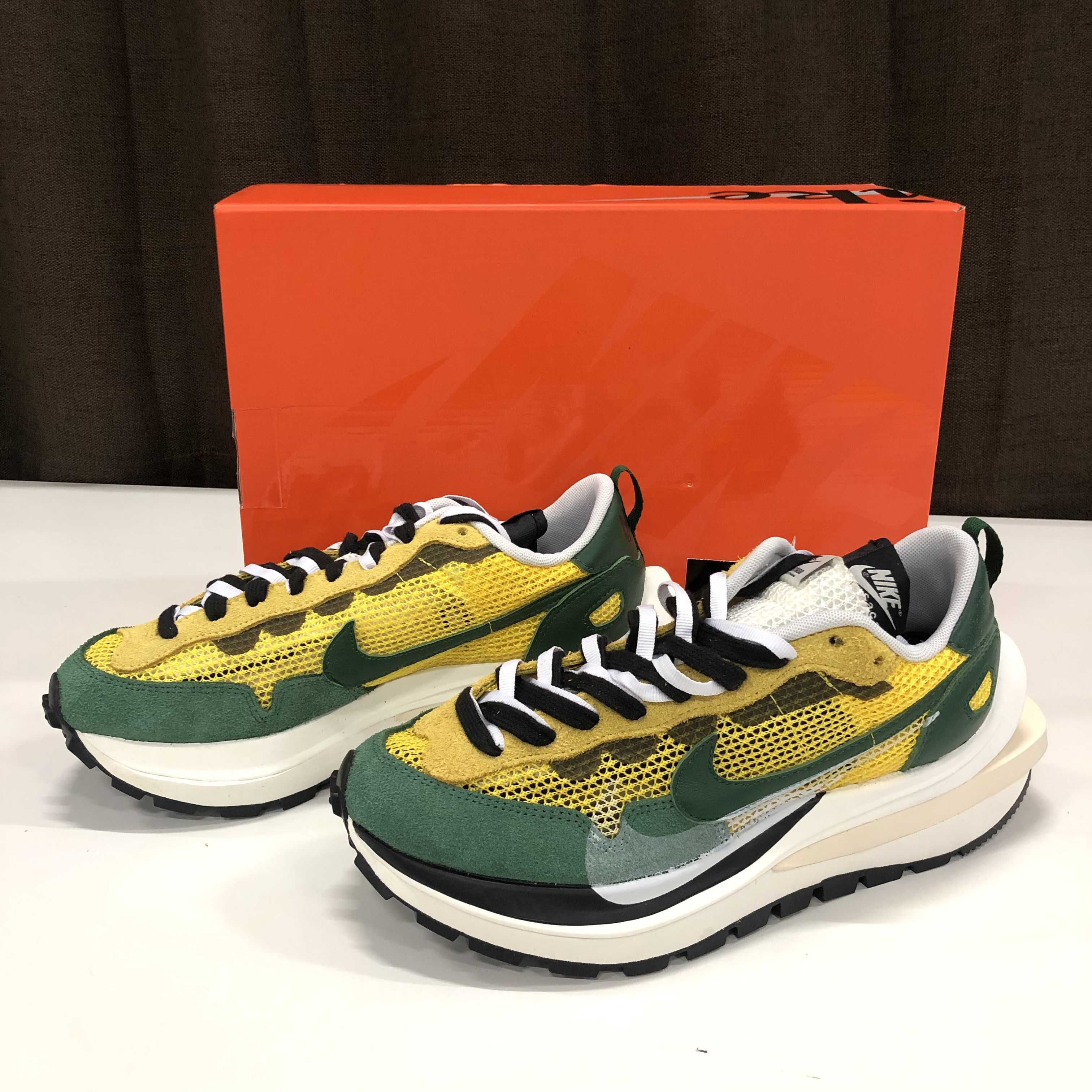 sacai × Nike Vapor Waffle "Tour Yellow/Stadium Green-Sail"