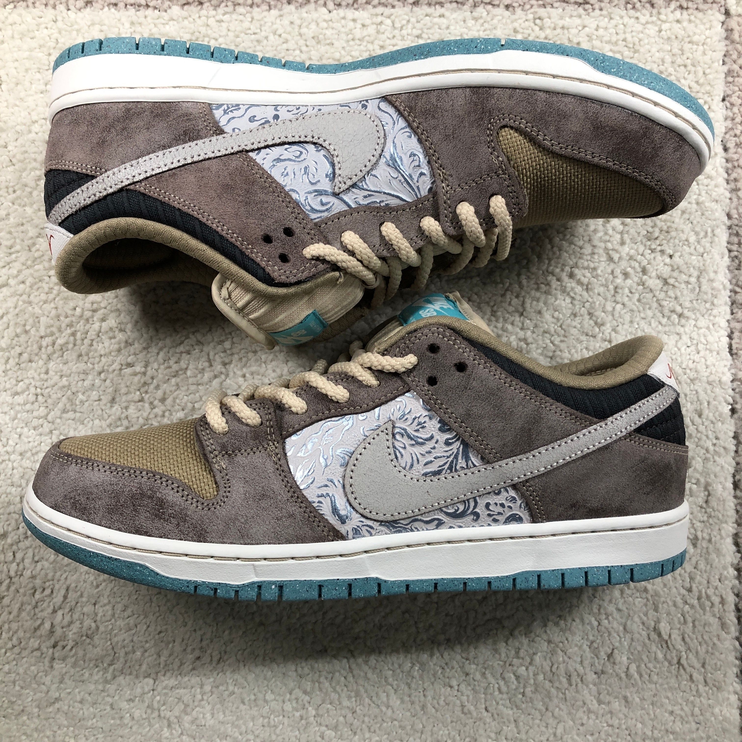 Nike SB Dunk Low Pro "Big Money Savings"
