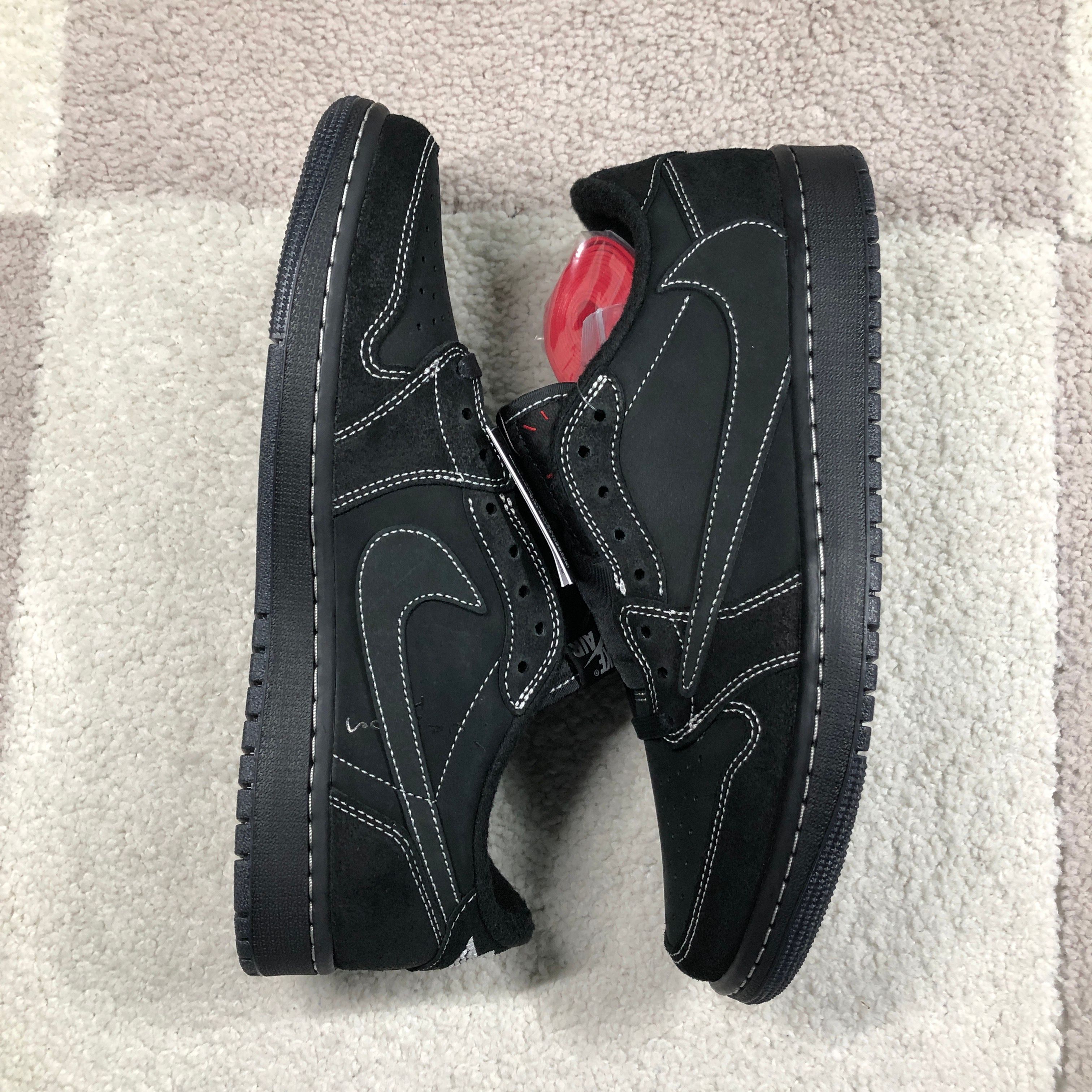 Travis Scott × Nike Air Jordan 1 Low OG SP "Black Phantom"