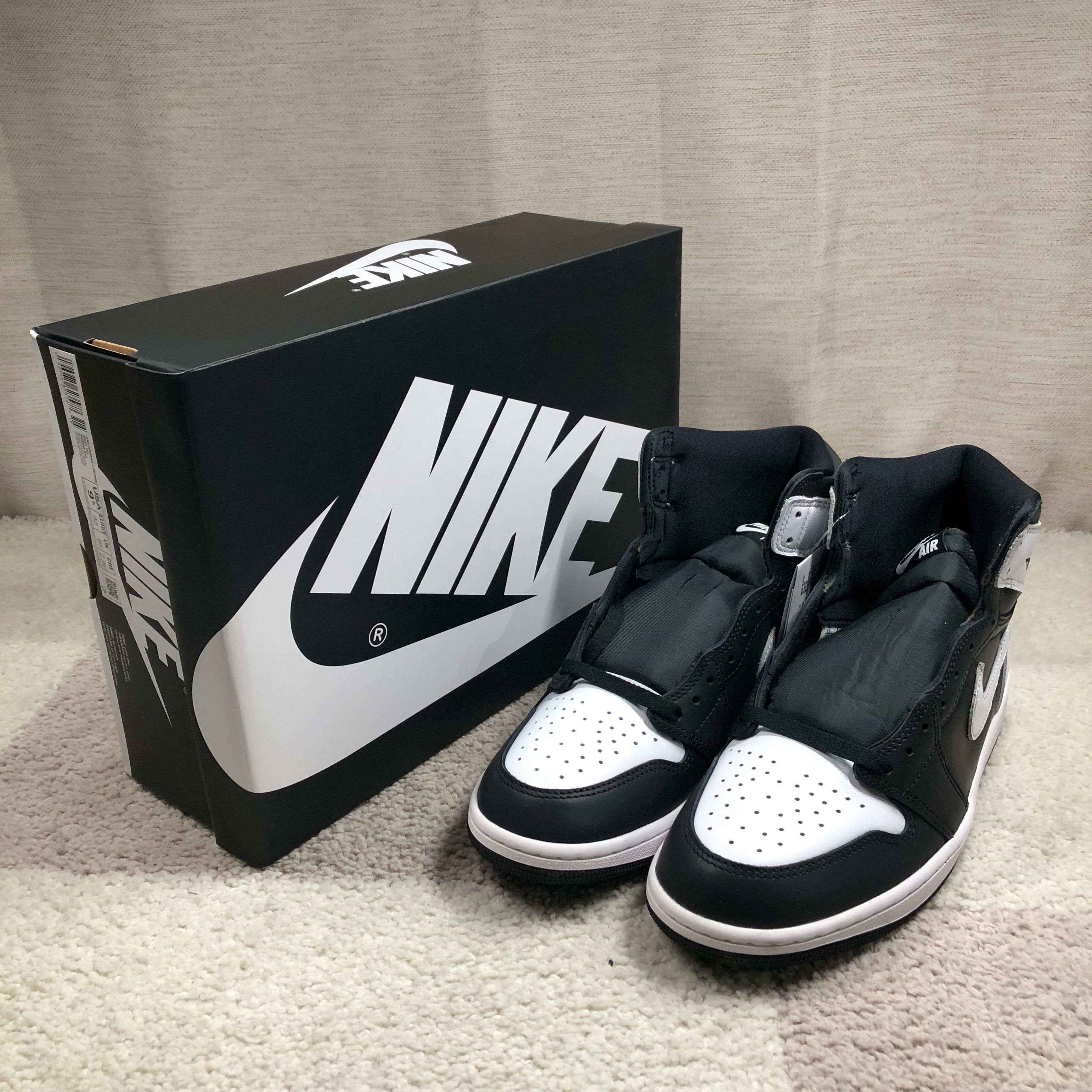 Nike Air Jordan 1 Retro High OG "Black/White"