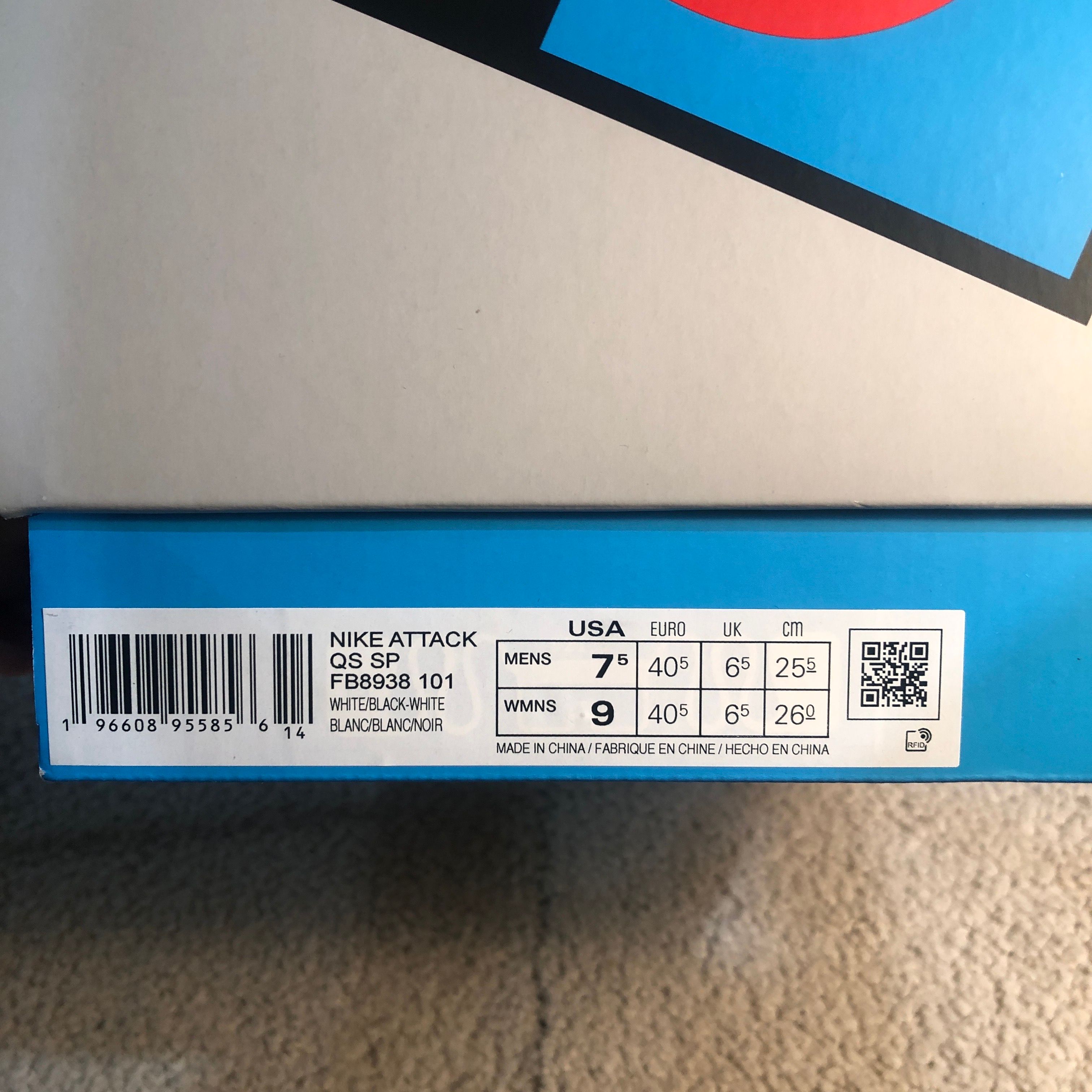 Nike Attack QS SP "Black and White"